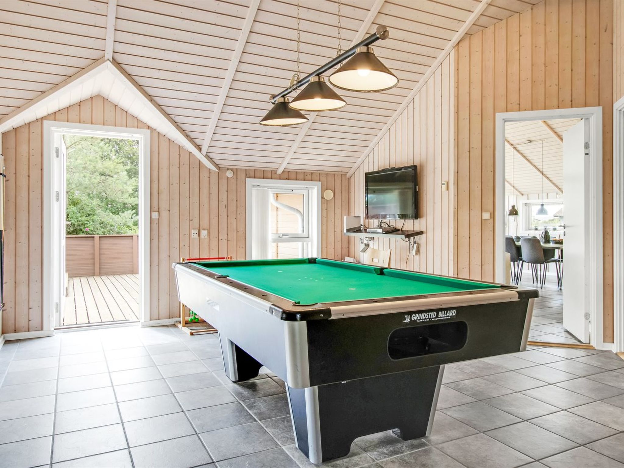 "Svenny" - 800m from the sea - Drinnen