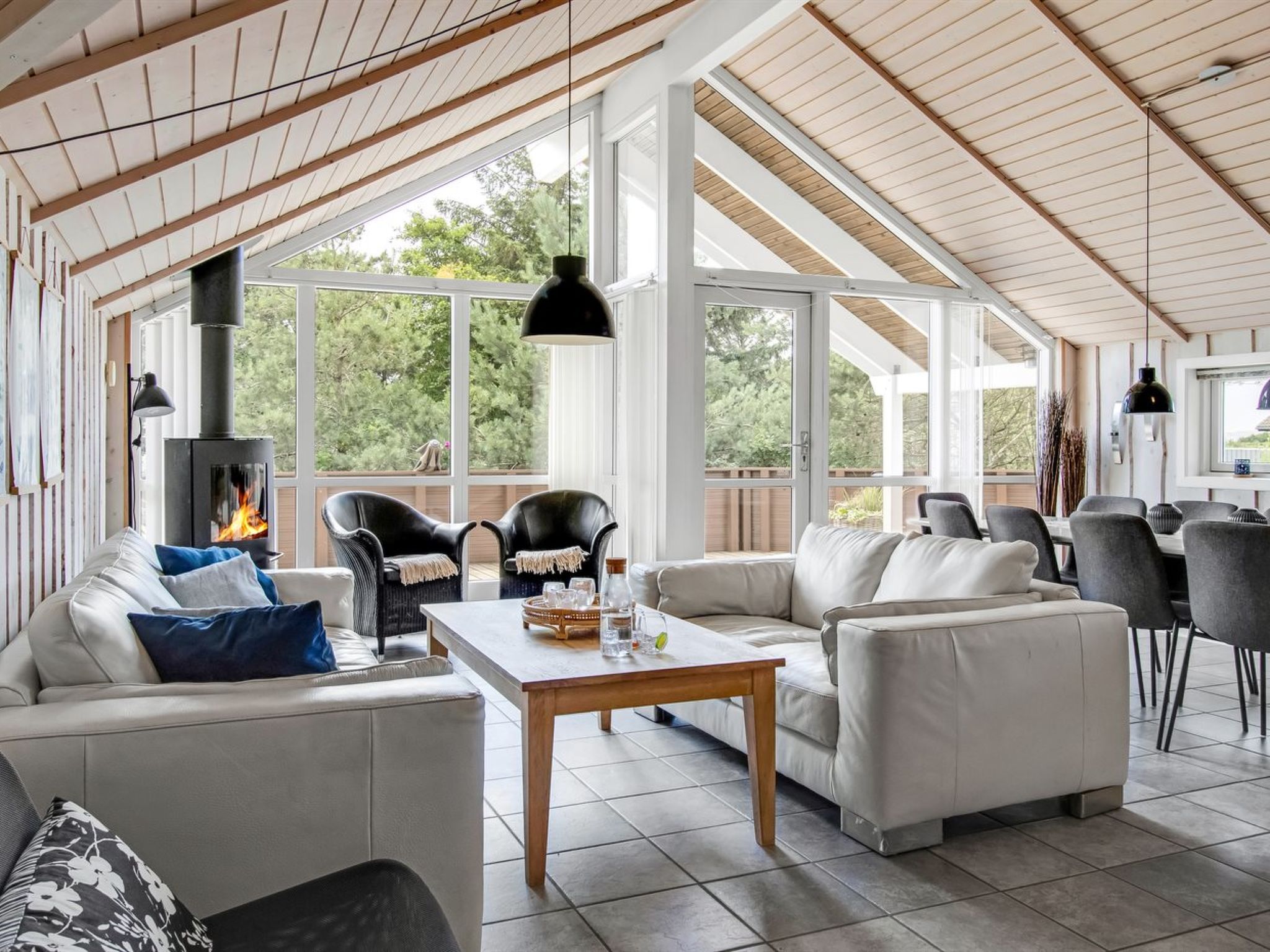 "Svenny" - 800m from the sea - Drinnen