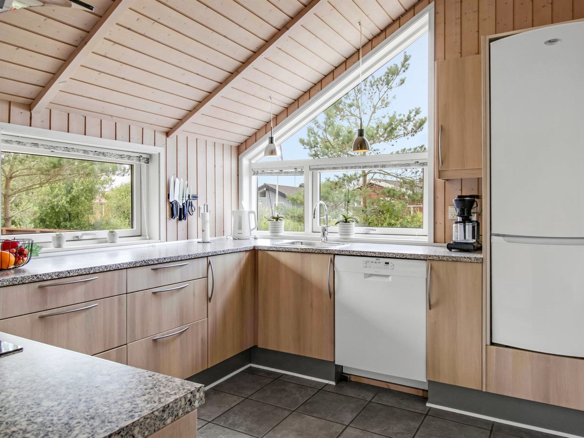 "Svenny" - 800m from the sea - Drinnen