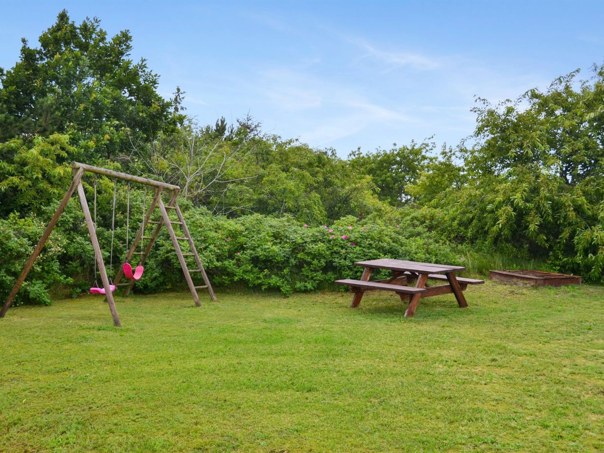 "Sylvie" - 1.5km from the sea-Draußen