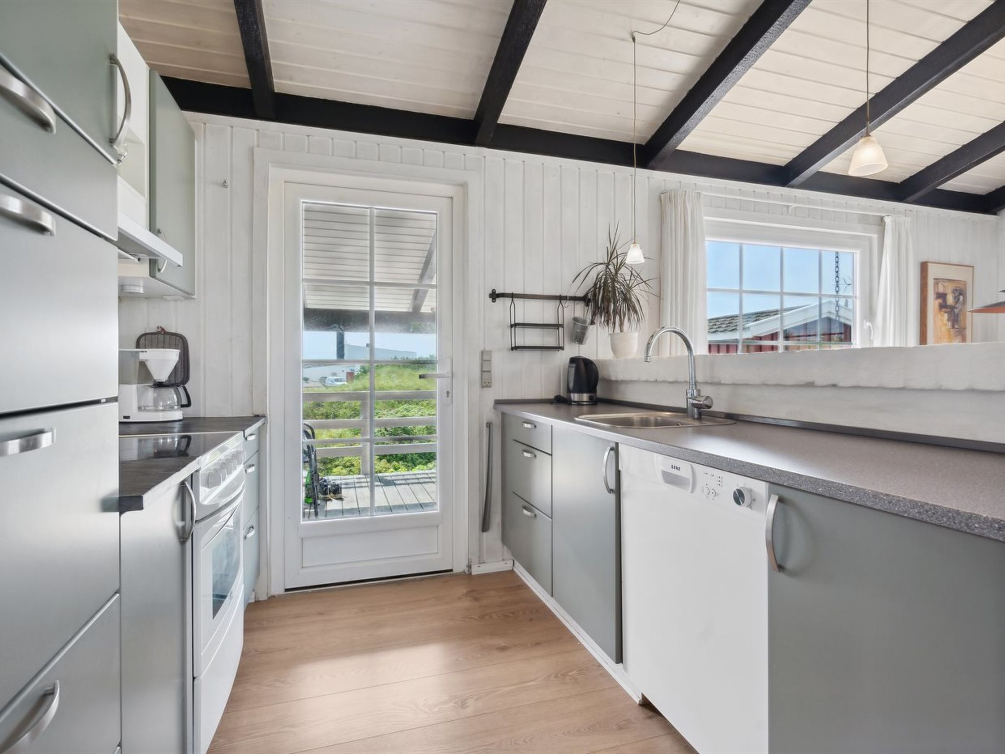 "Kalf" - 400m from the sea