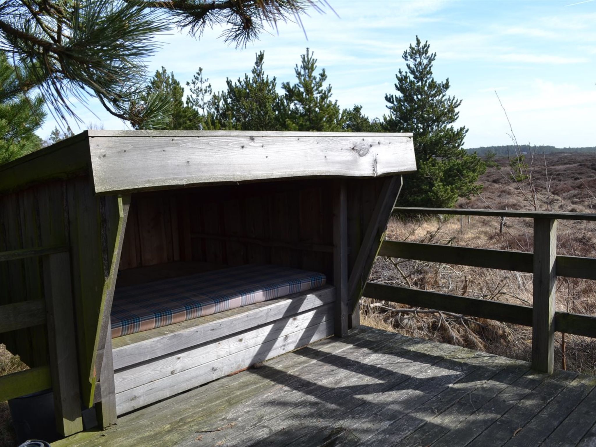 "Trana" - 2km from the sea - Binnen
