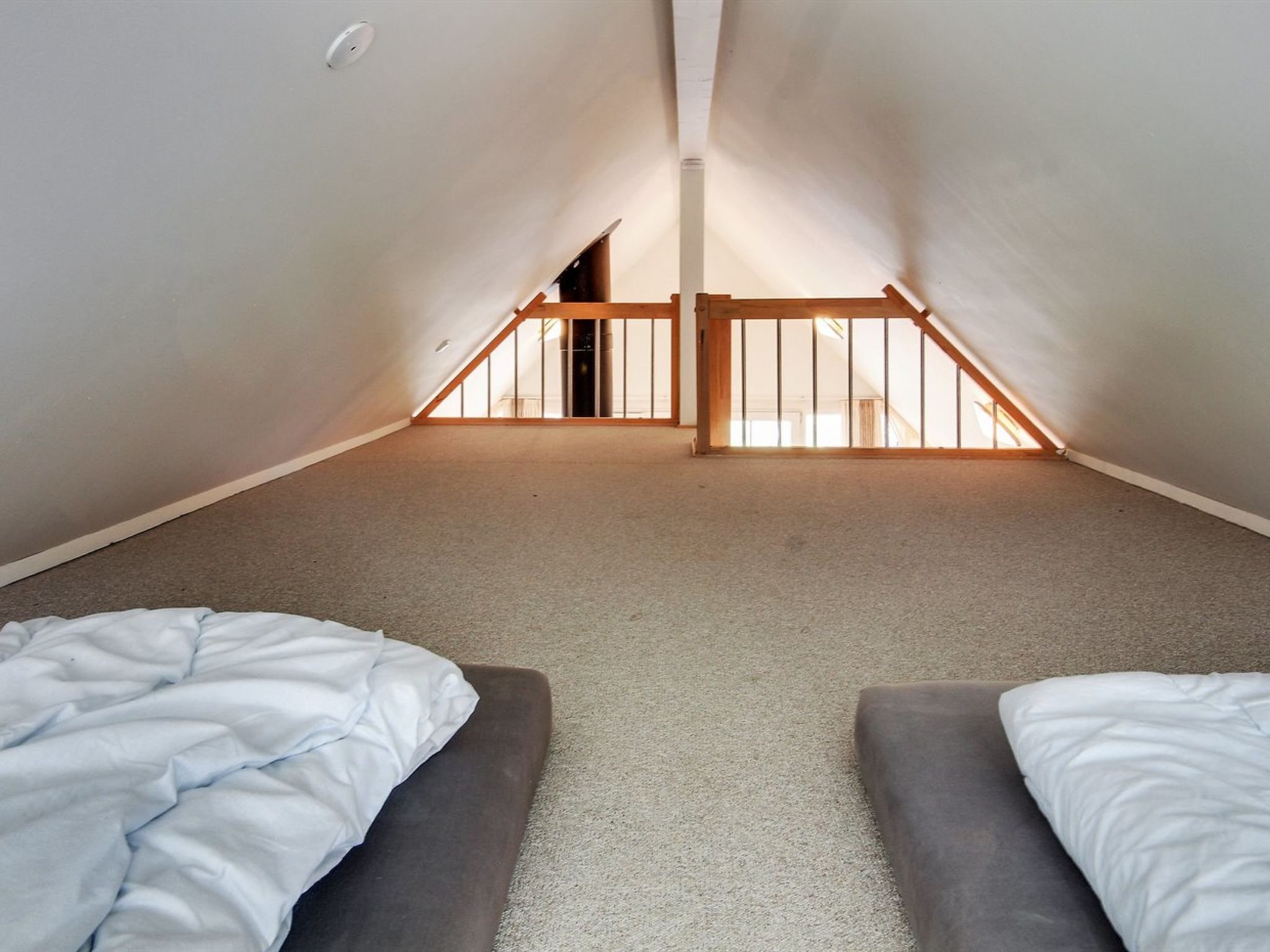 "Eda" - 3.5km from the sea - Binnen