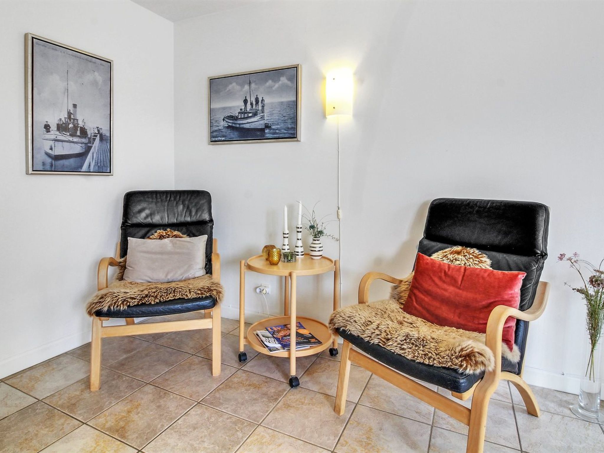 "Eda" - 3.5km from the sea - Binnen