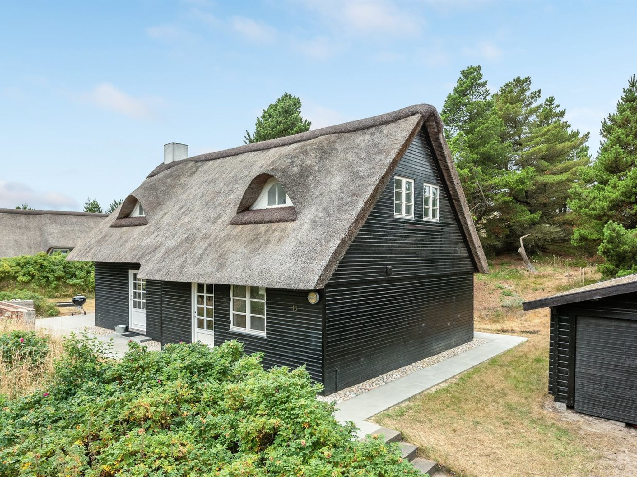 "Risto" - 2.3km from the sea - Buiten