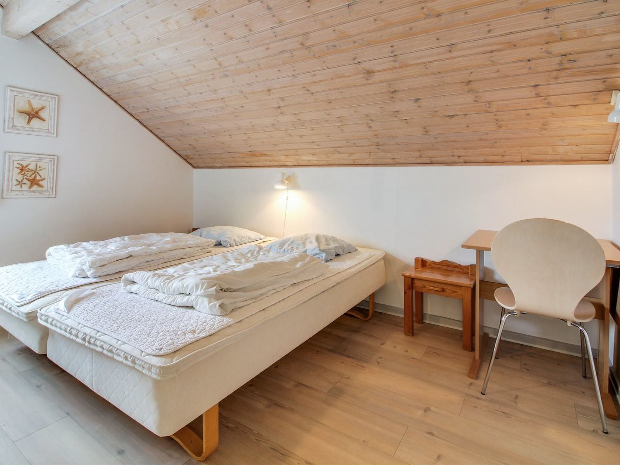 "Arabella" - 2.3km from the sea - Binnen