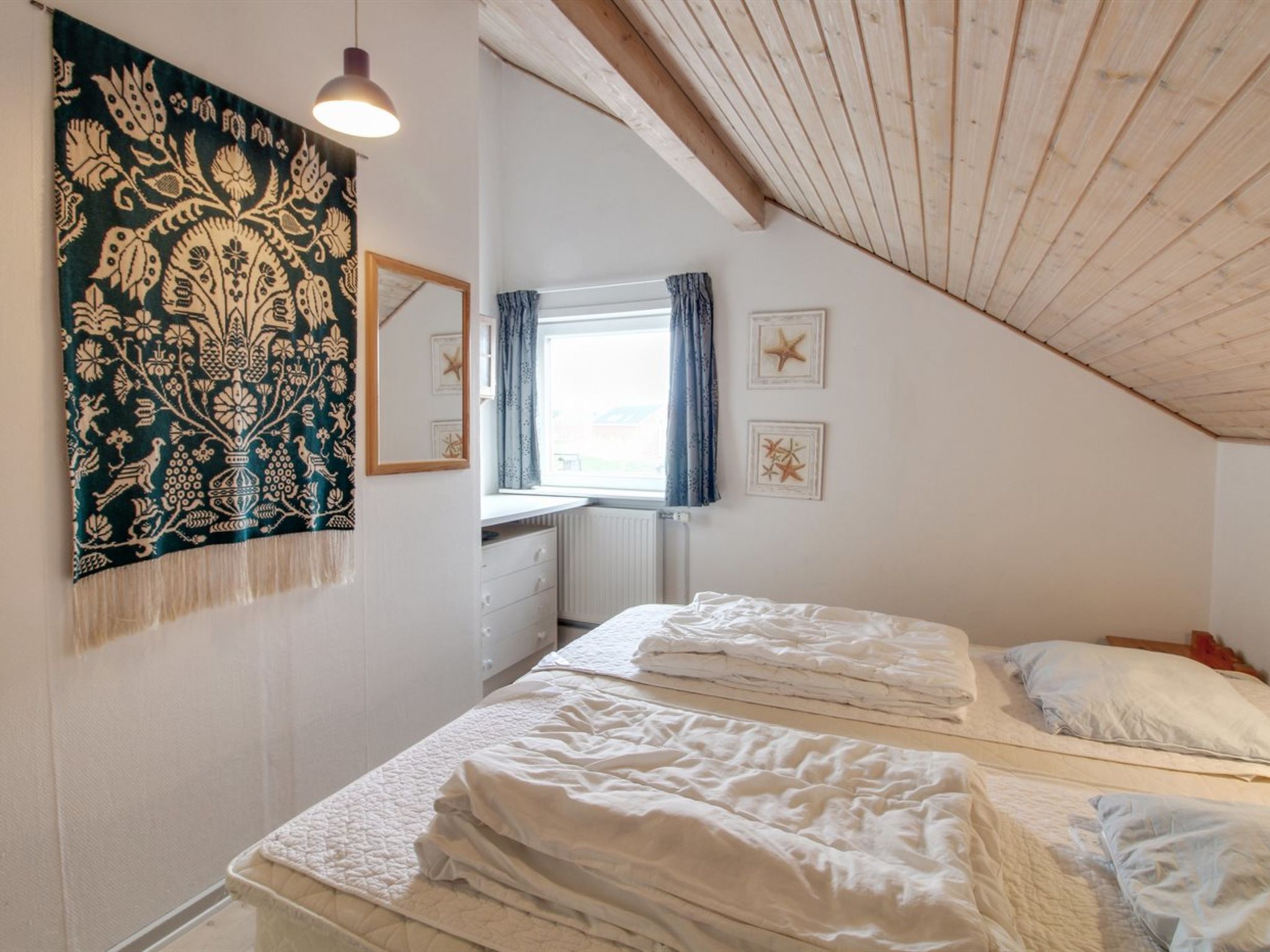 "Arabella" - 2.3km from the sea - Binnen