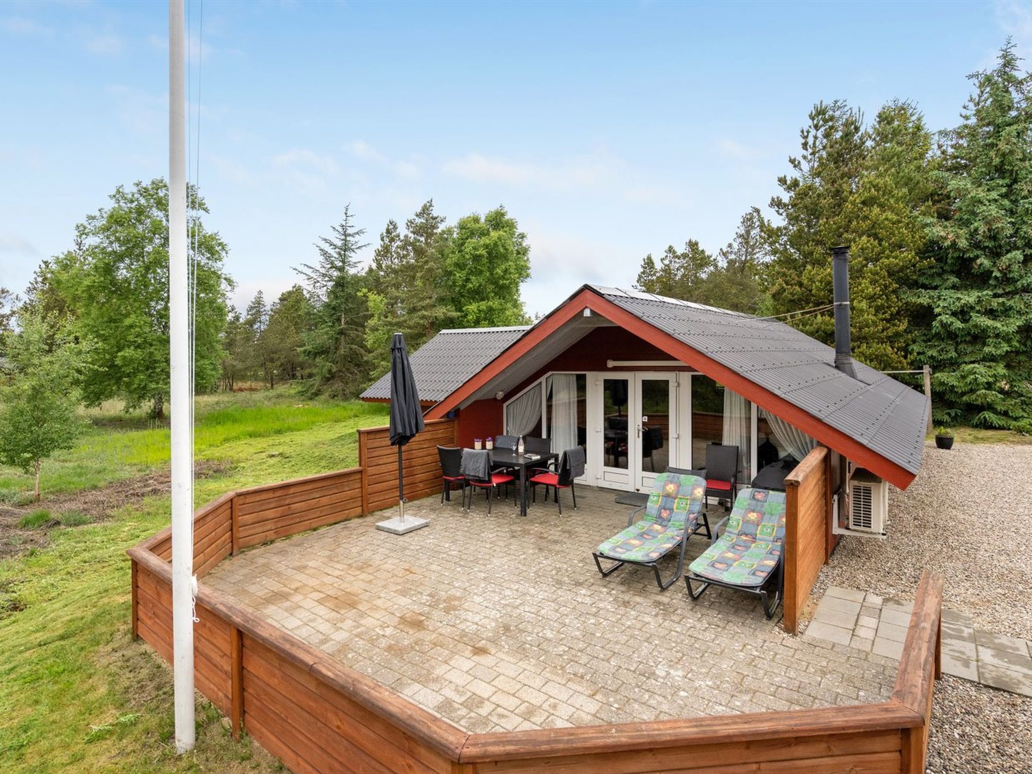 "Runulf" - 2.9km from the sea — Terrace (2 of 24)