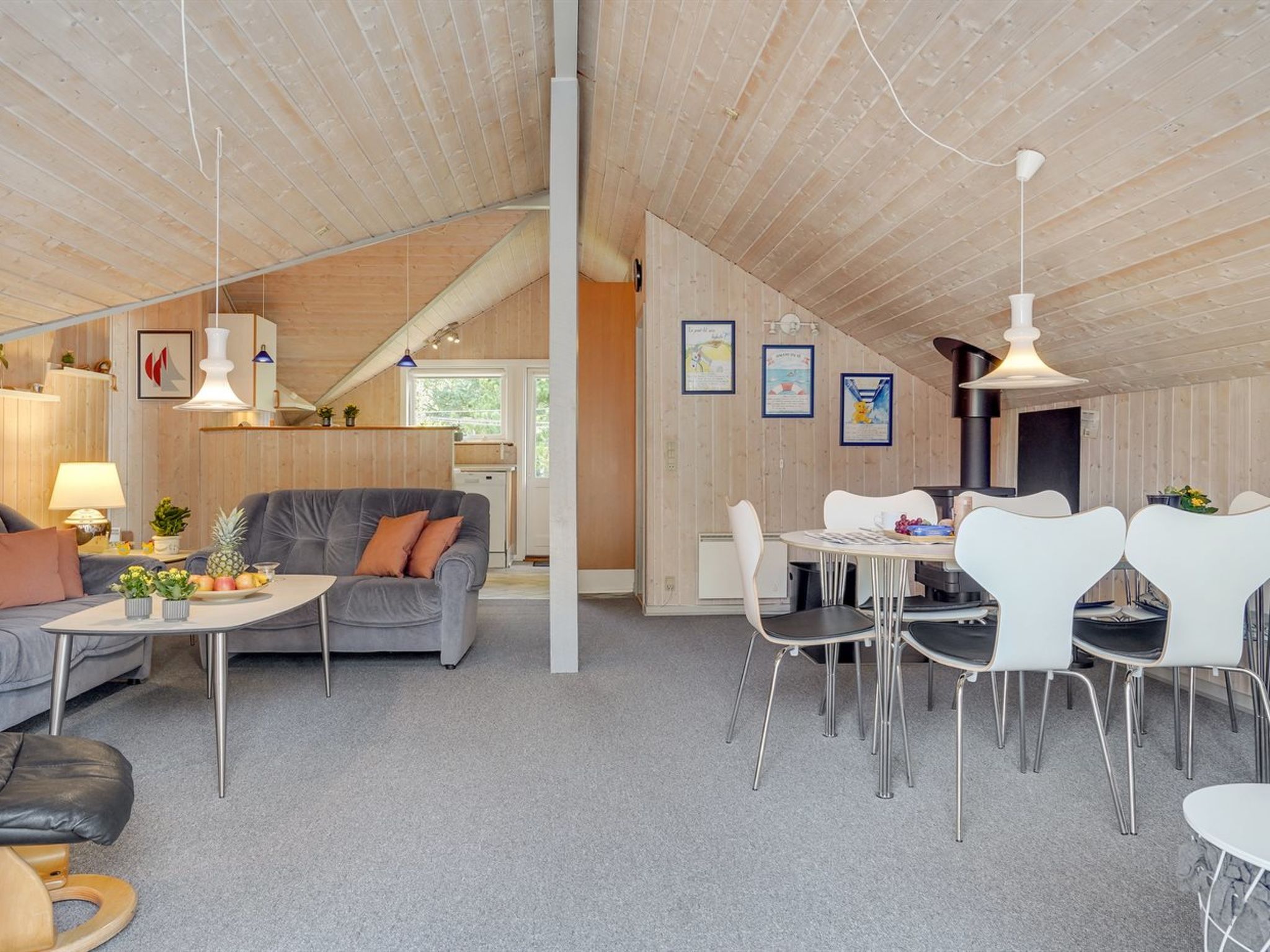 "Runulf" - 2.9km from the sea