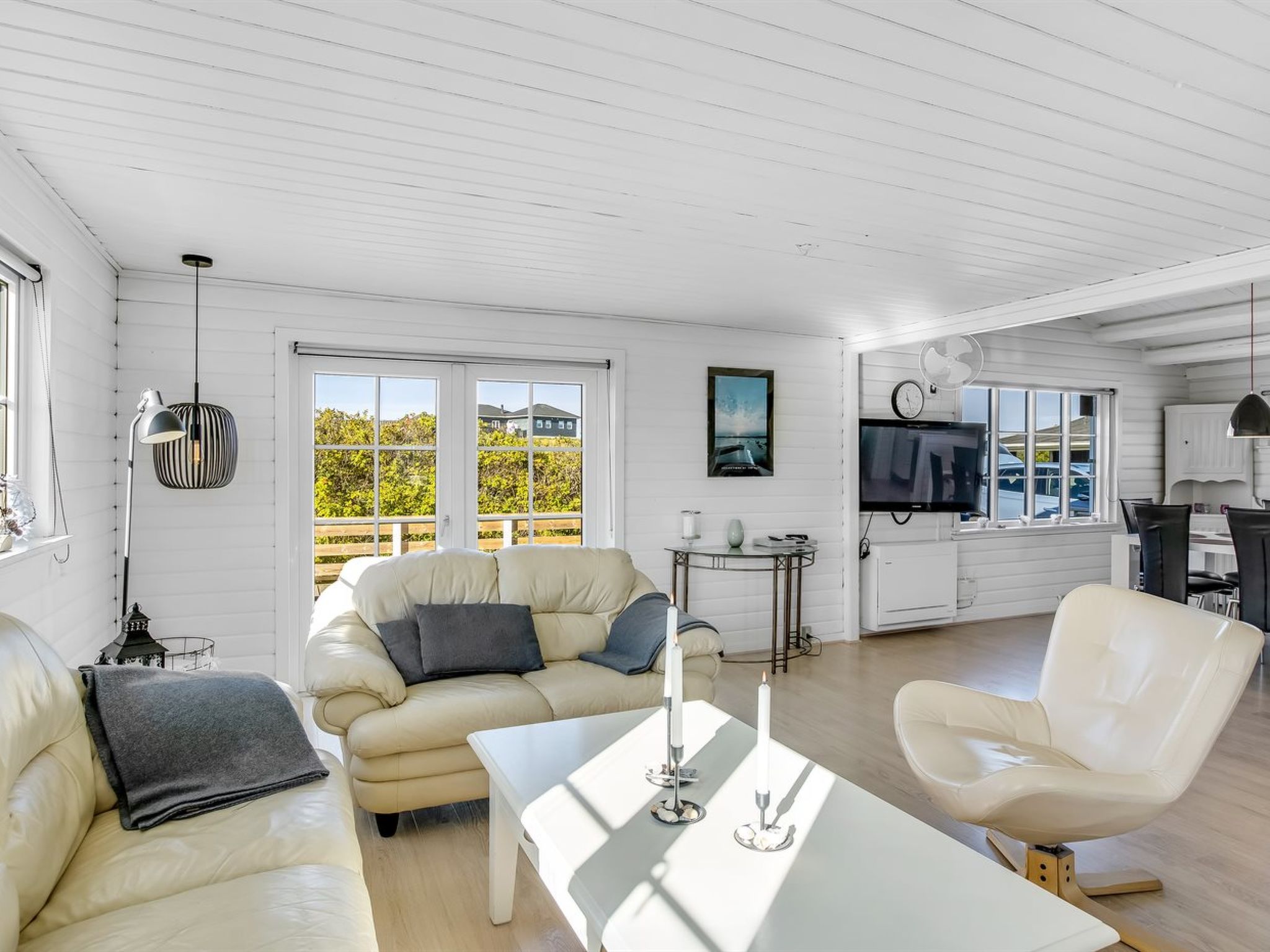 "Aika" - 500m from the sea