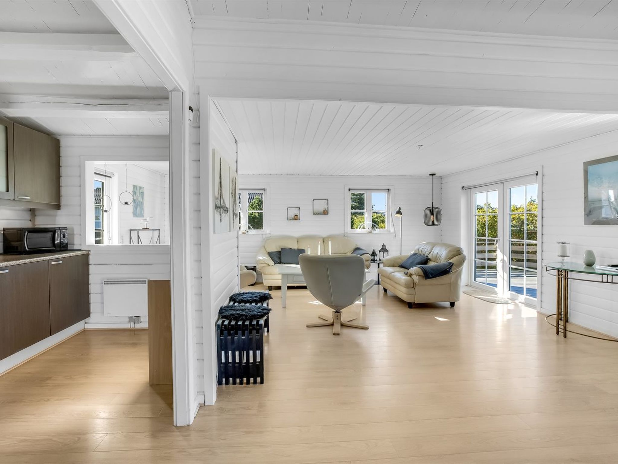 "Aika" - 500m from the sea - Drinnen