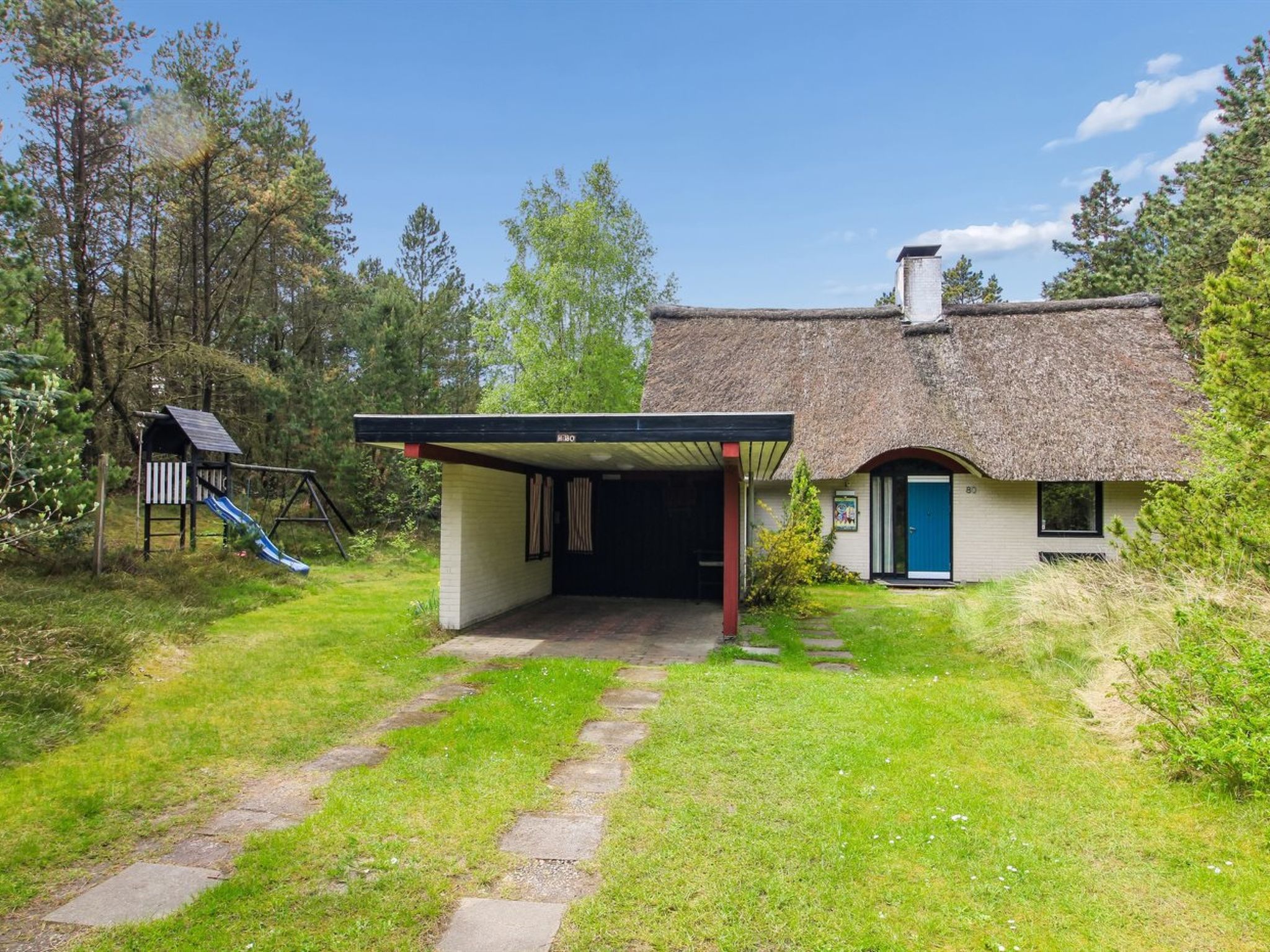 "Emilla" - 3.8km from the sea