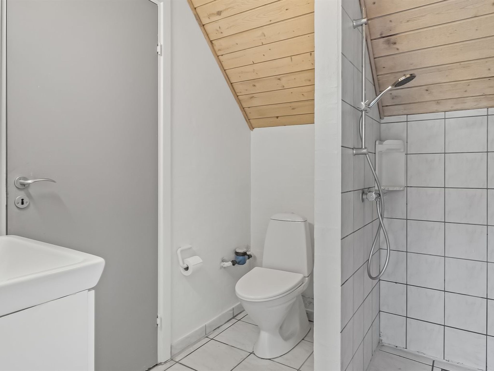 "Artan" - 2.6km from the sea - Binnen