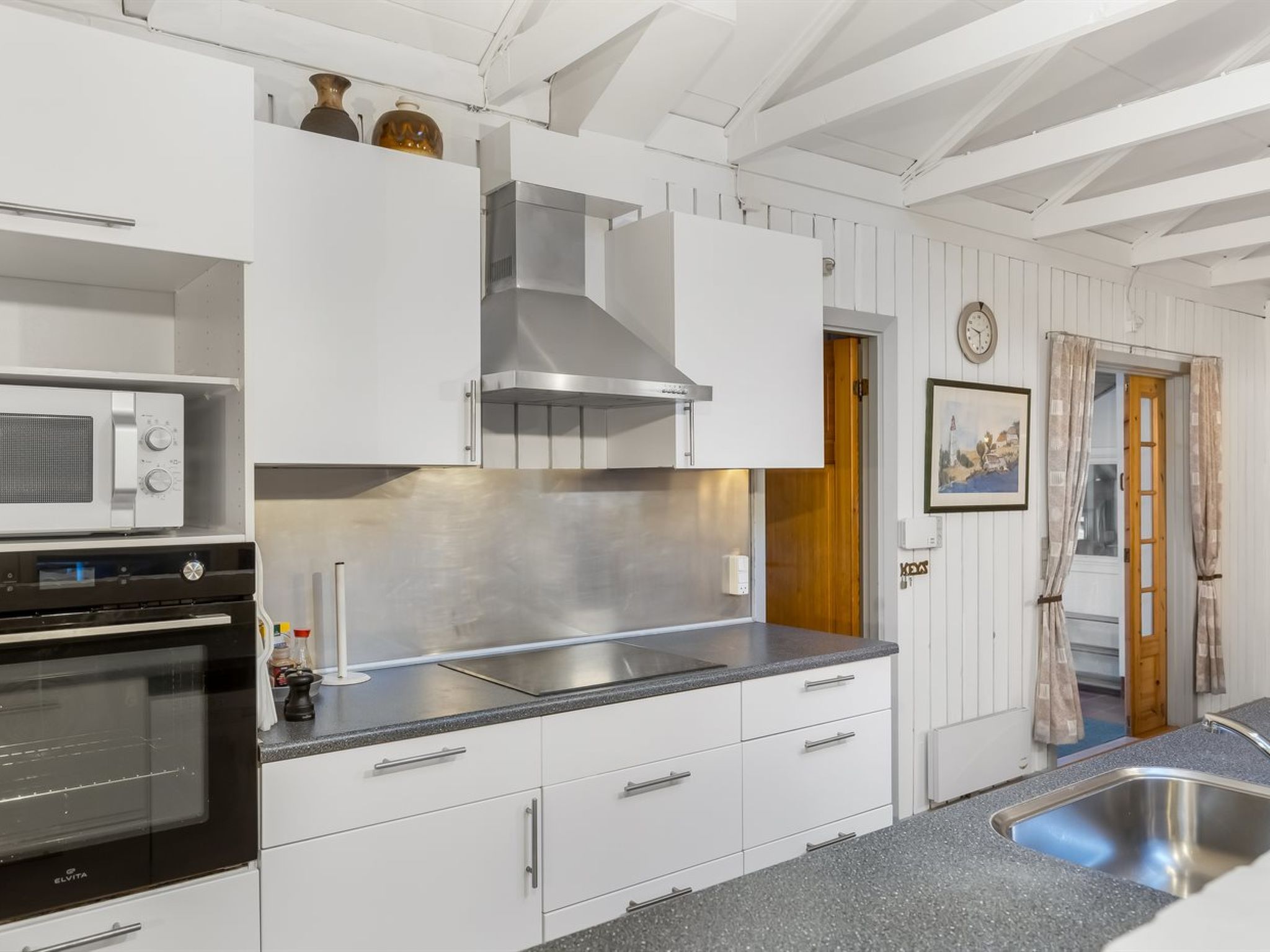 "Niyazi" - 3.1km from the sea - Binnen
