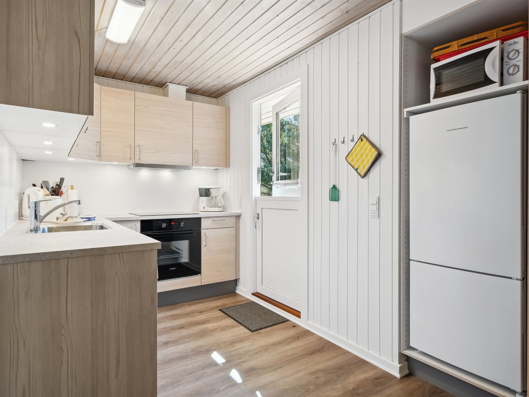 "Sigrun" - 4km from the sea - Binnen