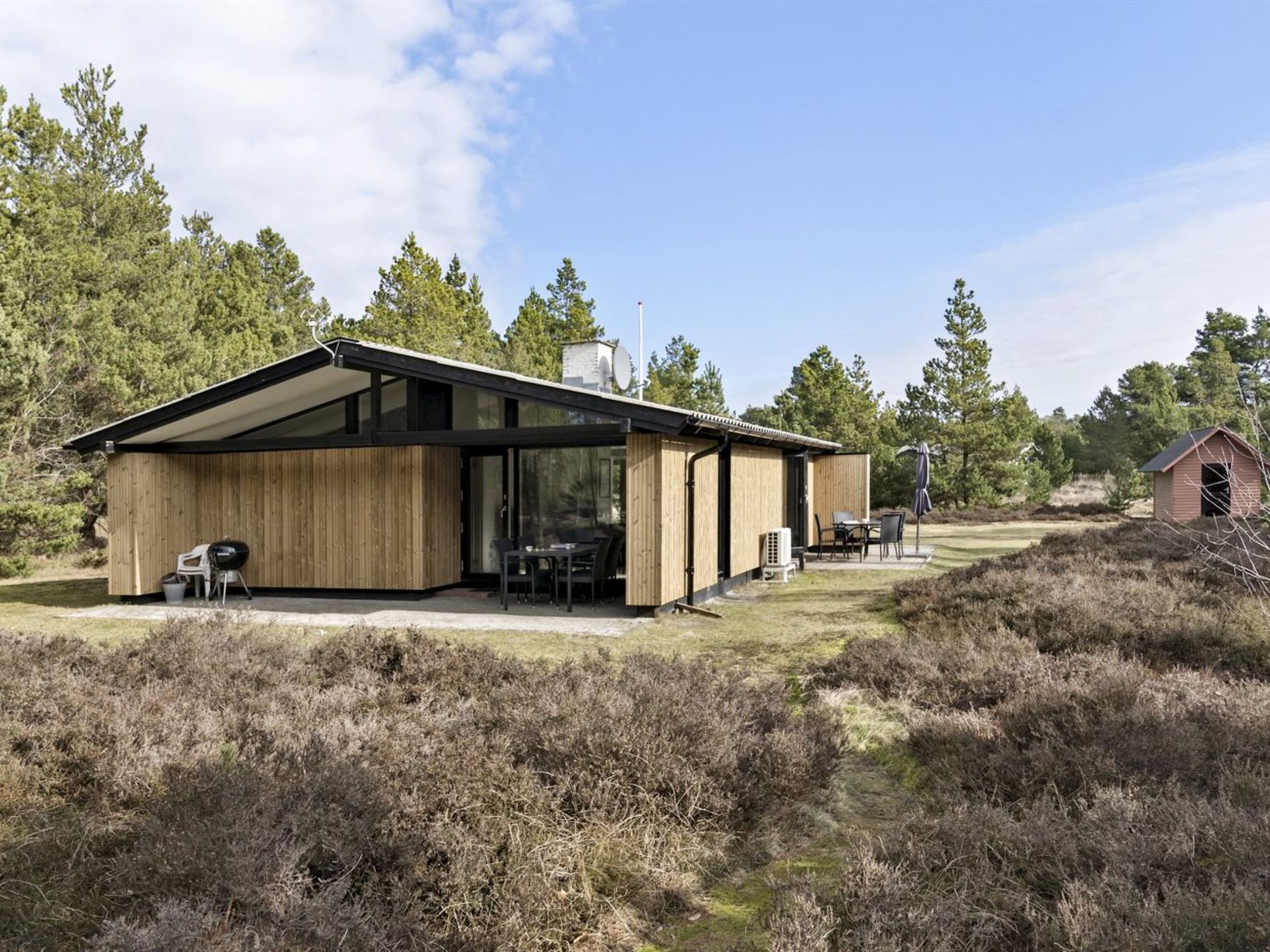"Nila" - 750m from the sea