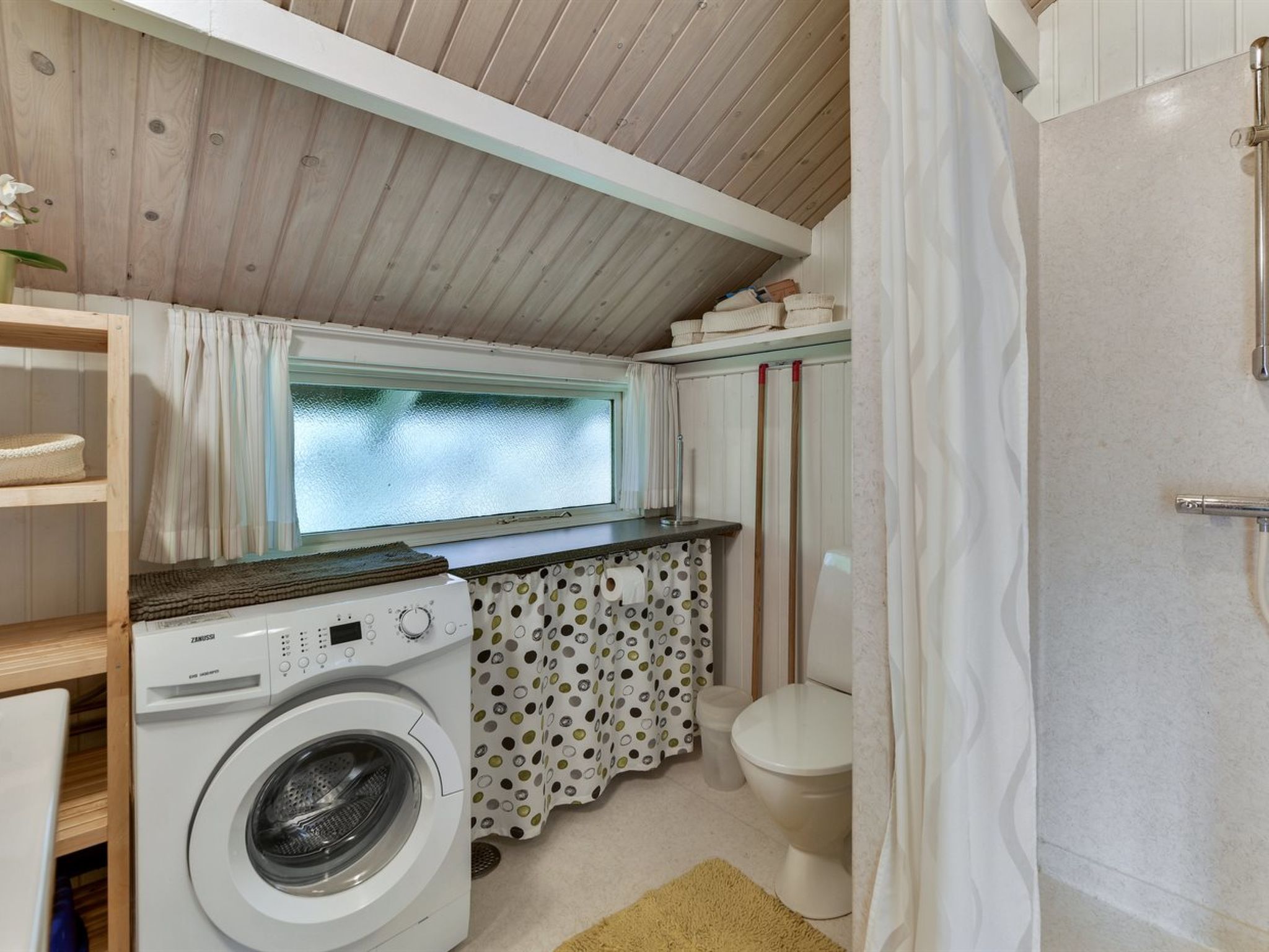 "Kylli" - 600m from the sea - Inside