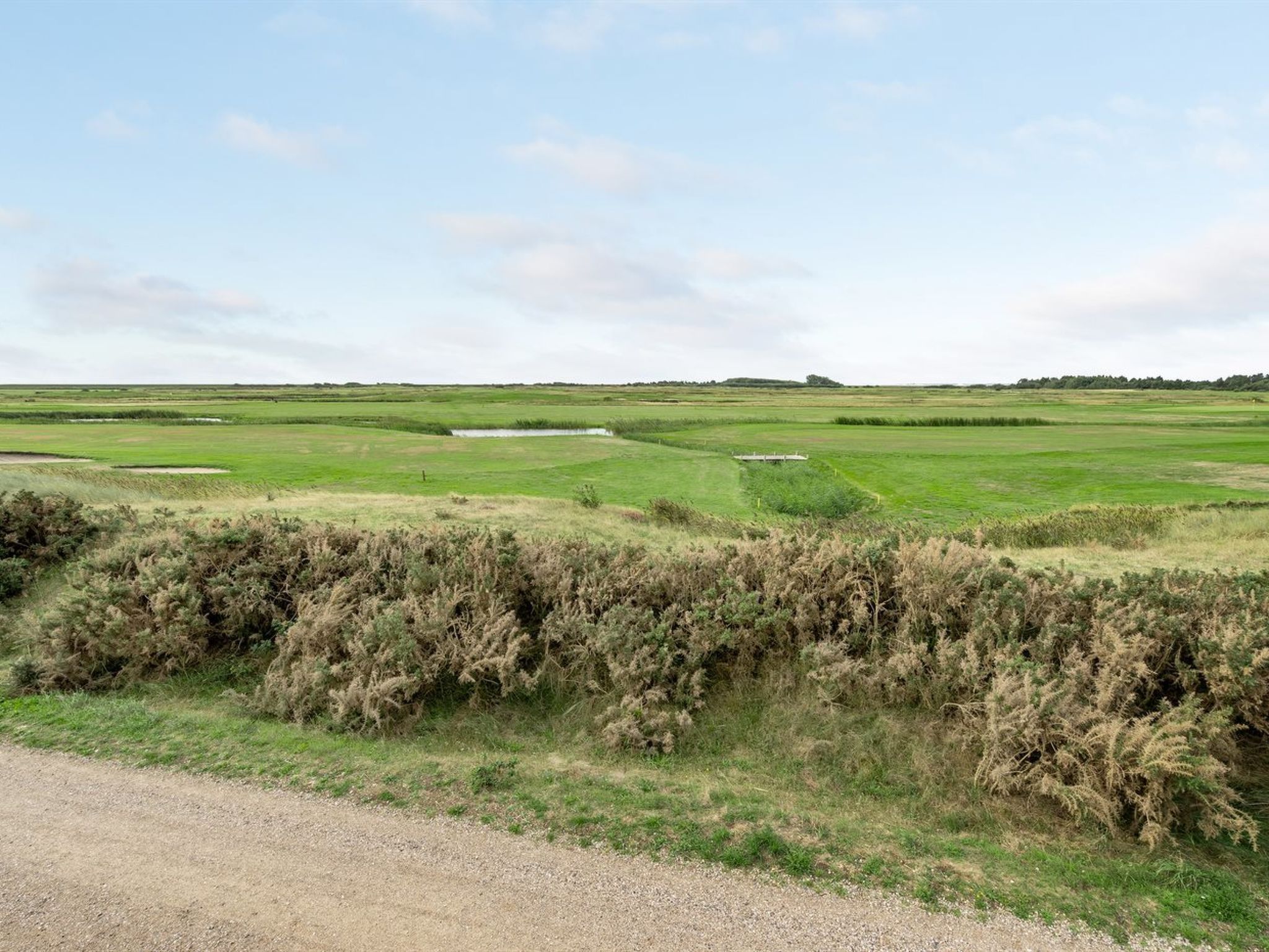 "Hugo" - 2.5km from the sea - Outside