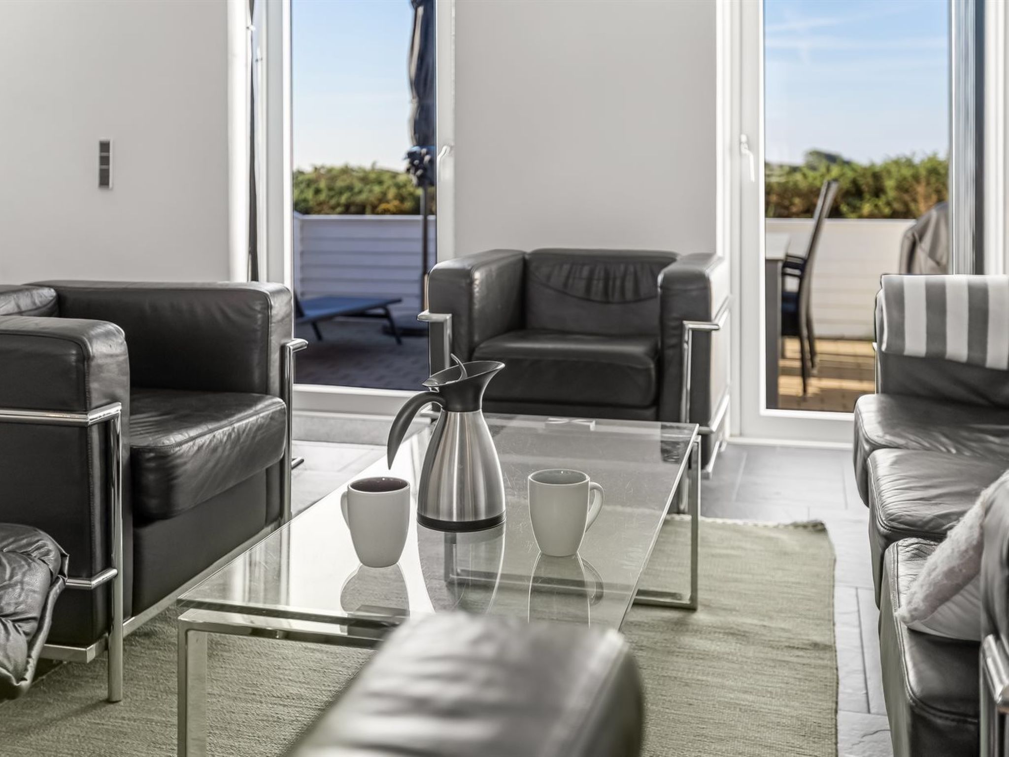 "Hugo" - 2.5km from the sea - Inside