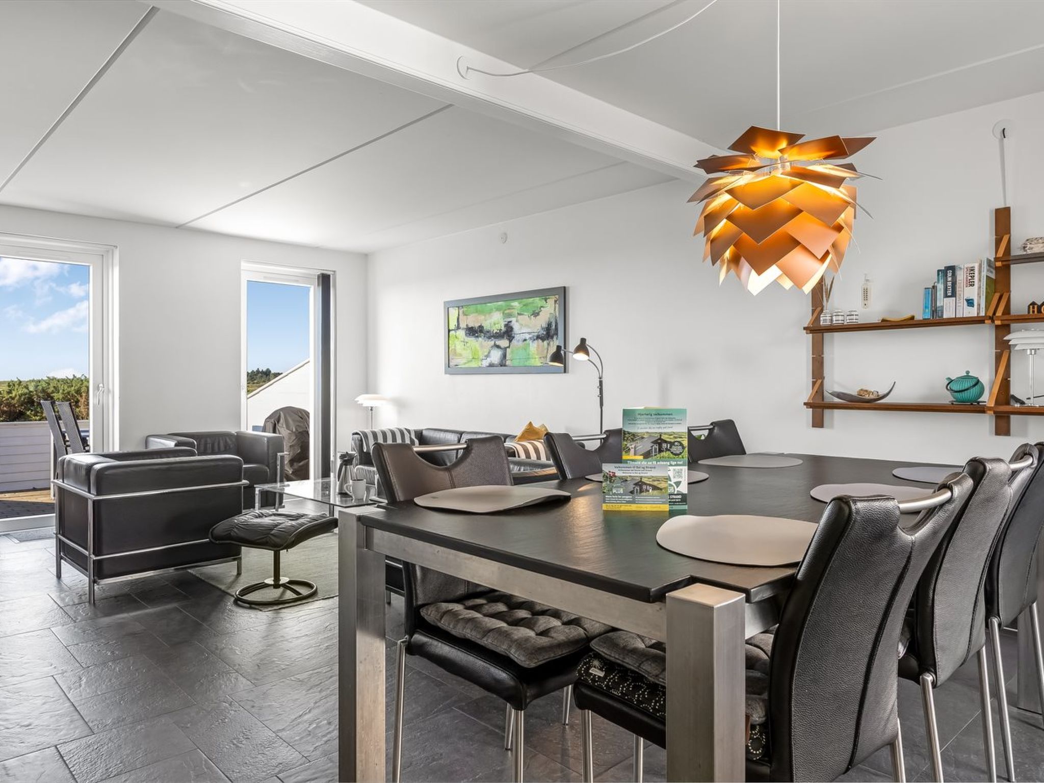 "Hugo" - 2.5km from the sea - Inside