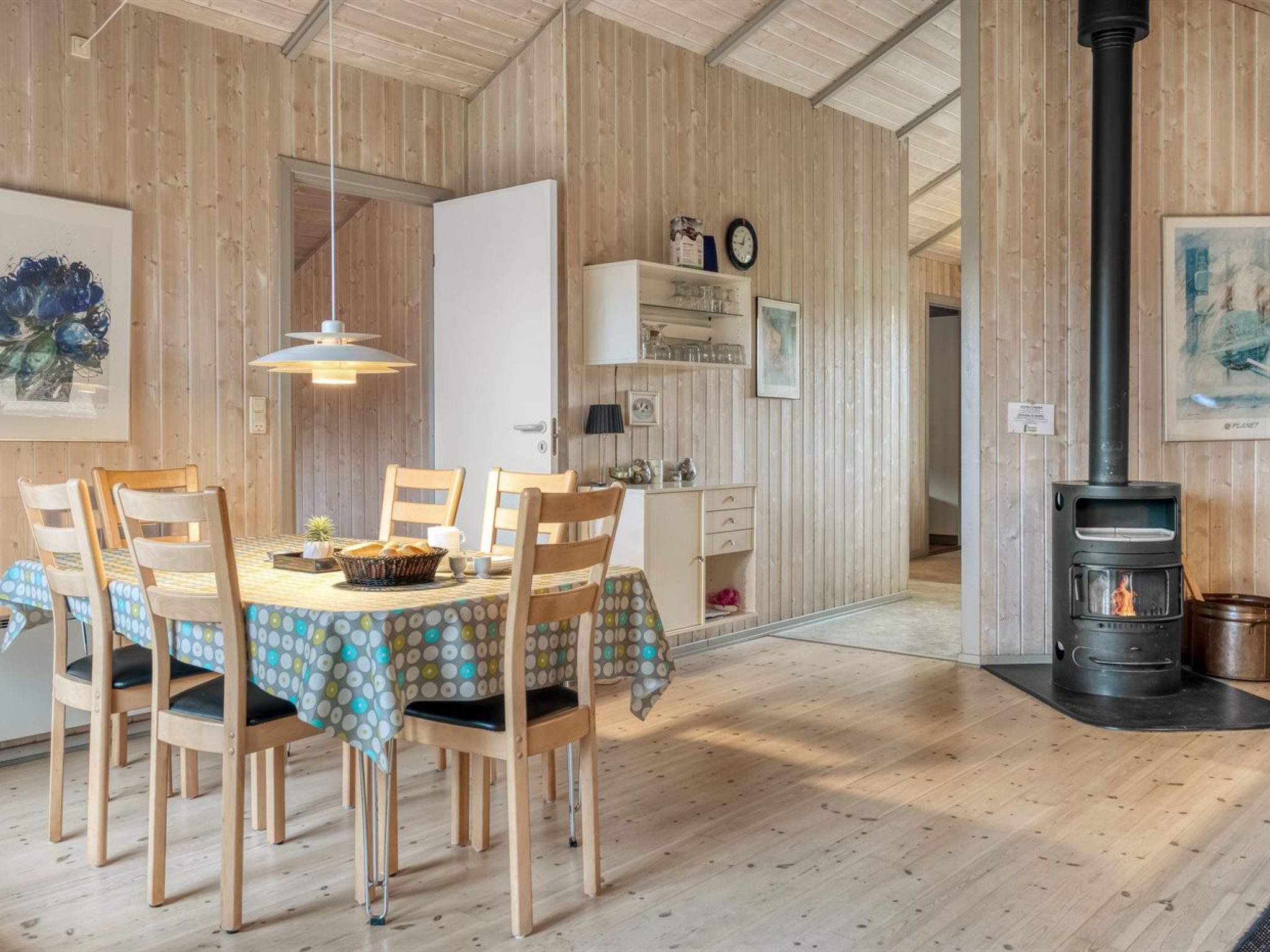 "Vivan" - 3.8km from the sea - Binnen
