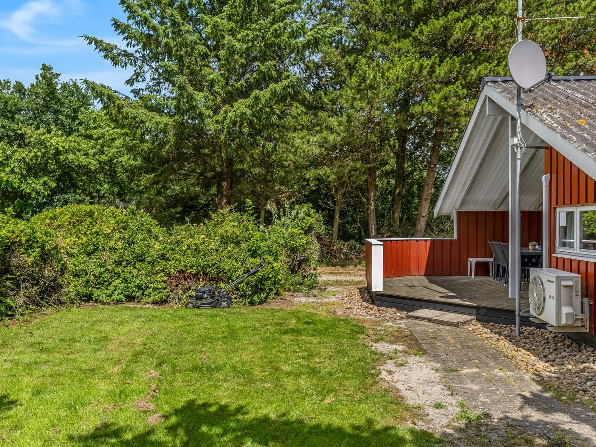 "Vivan" - 3.8km from the sea - Buiten