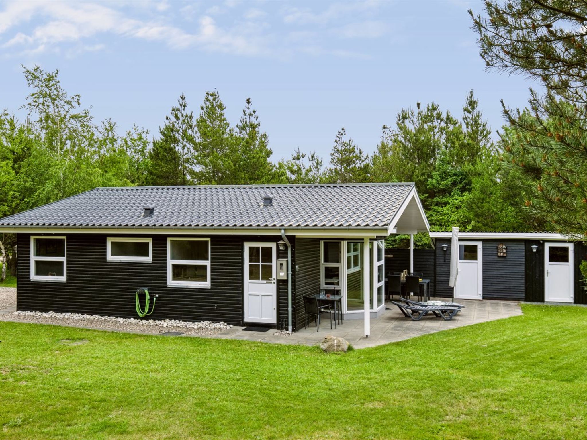 "Bogatin" - 1km from the sea - Draußen
