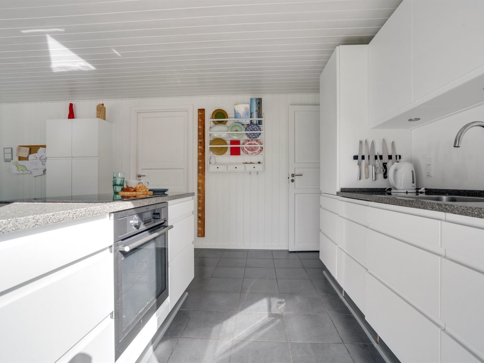 "Tora" - 3km from the sea - Binnen