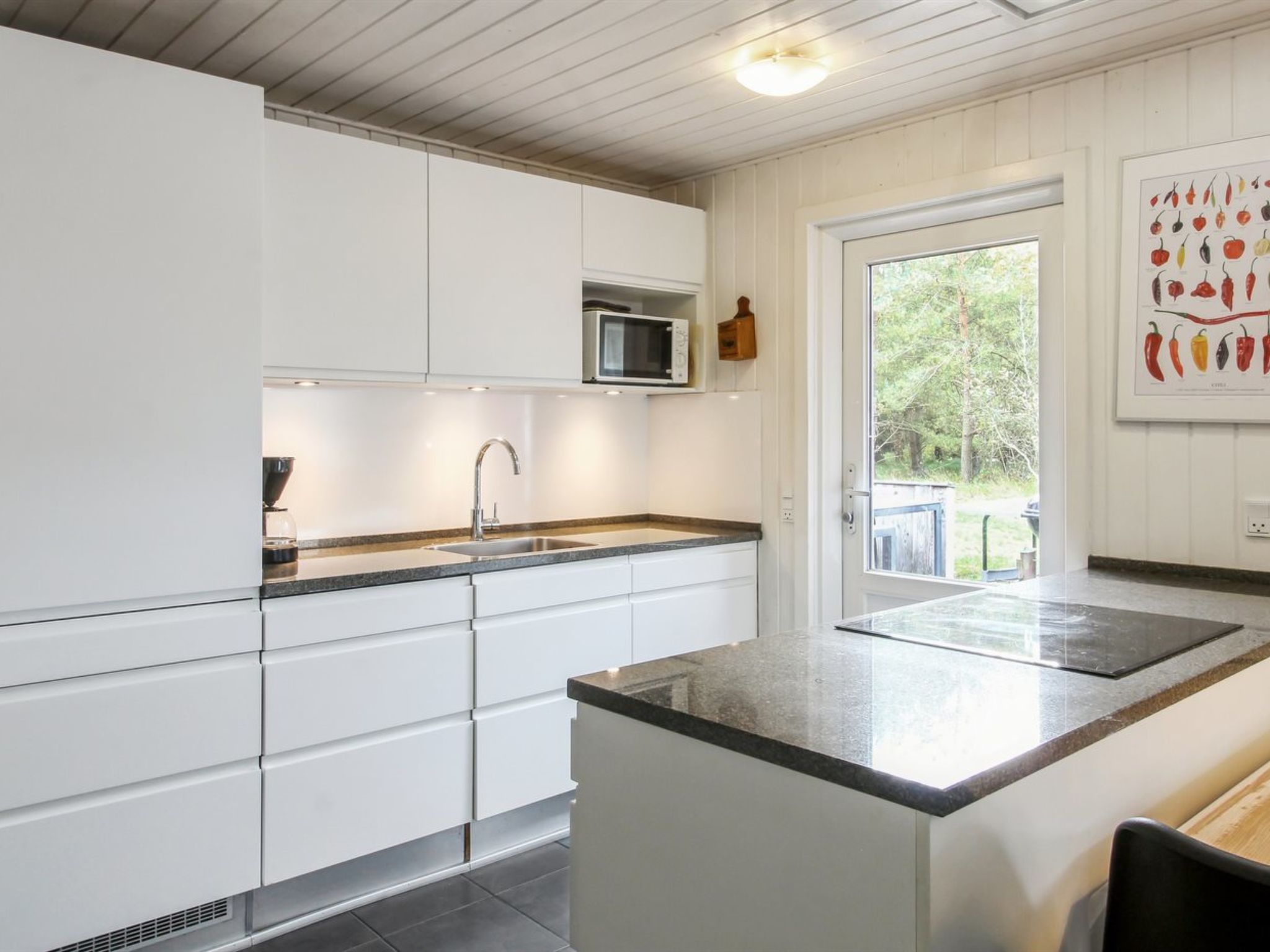 "Tora" - 3km from the sea-Binnen