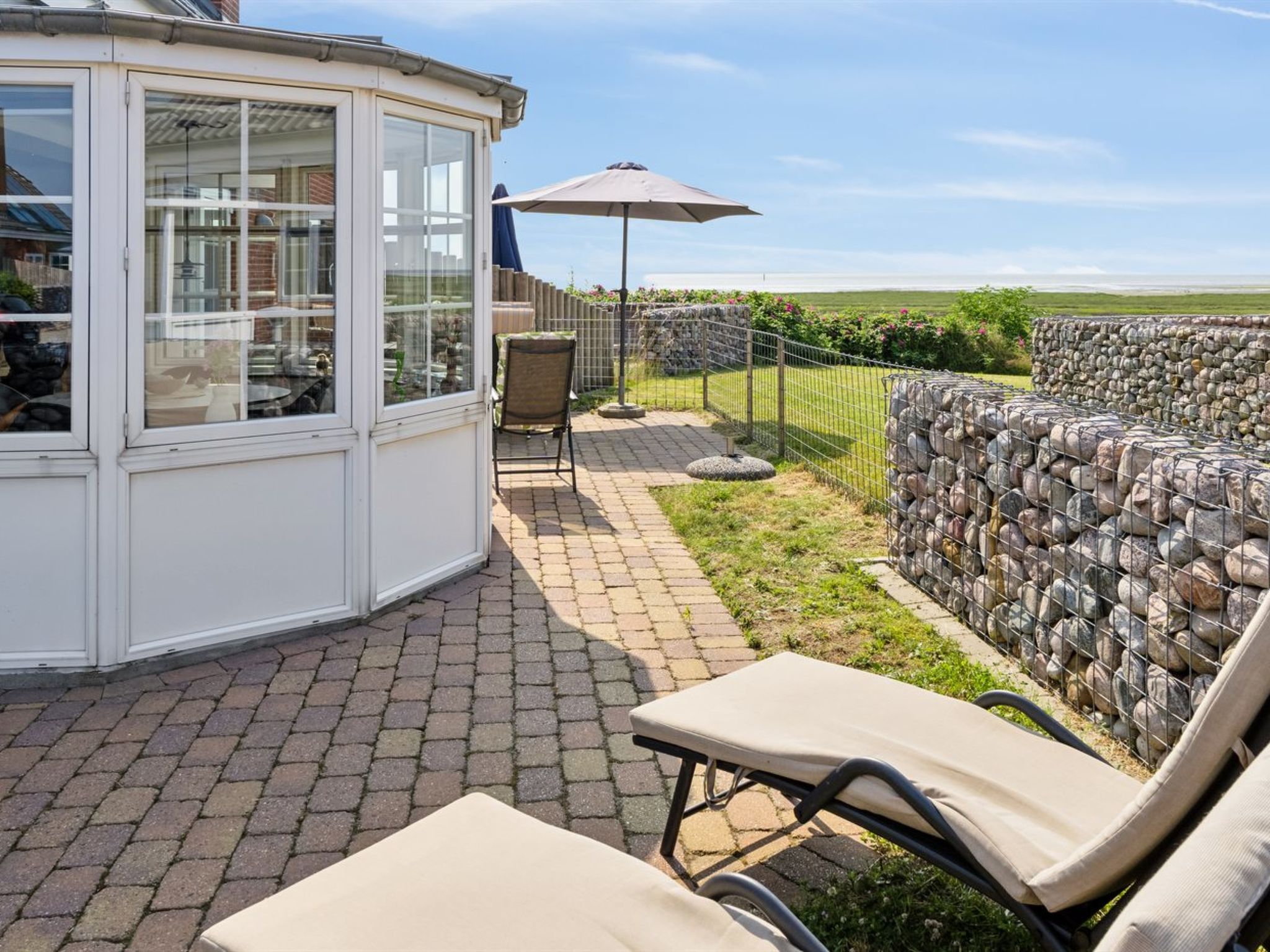 "Langsom" - 100m from the sea