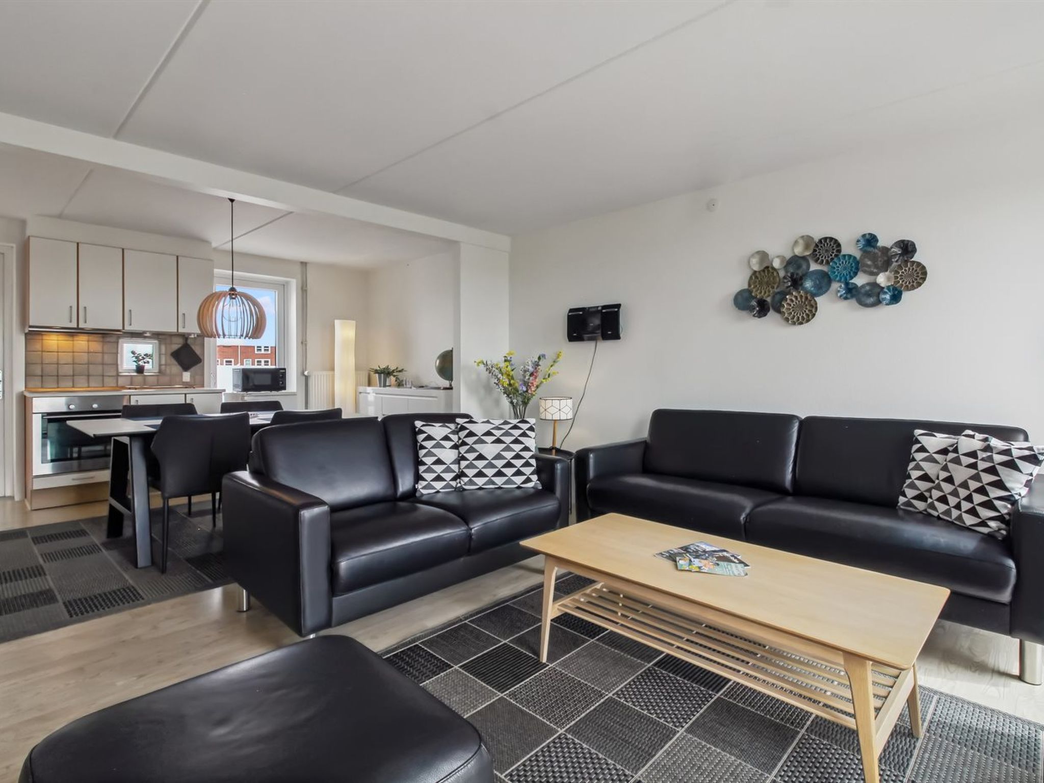 "Femja" - 2.3km from the sea - Inside