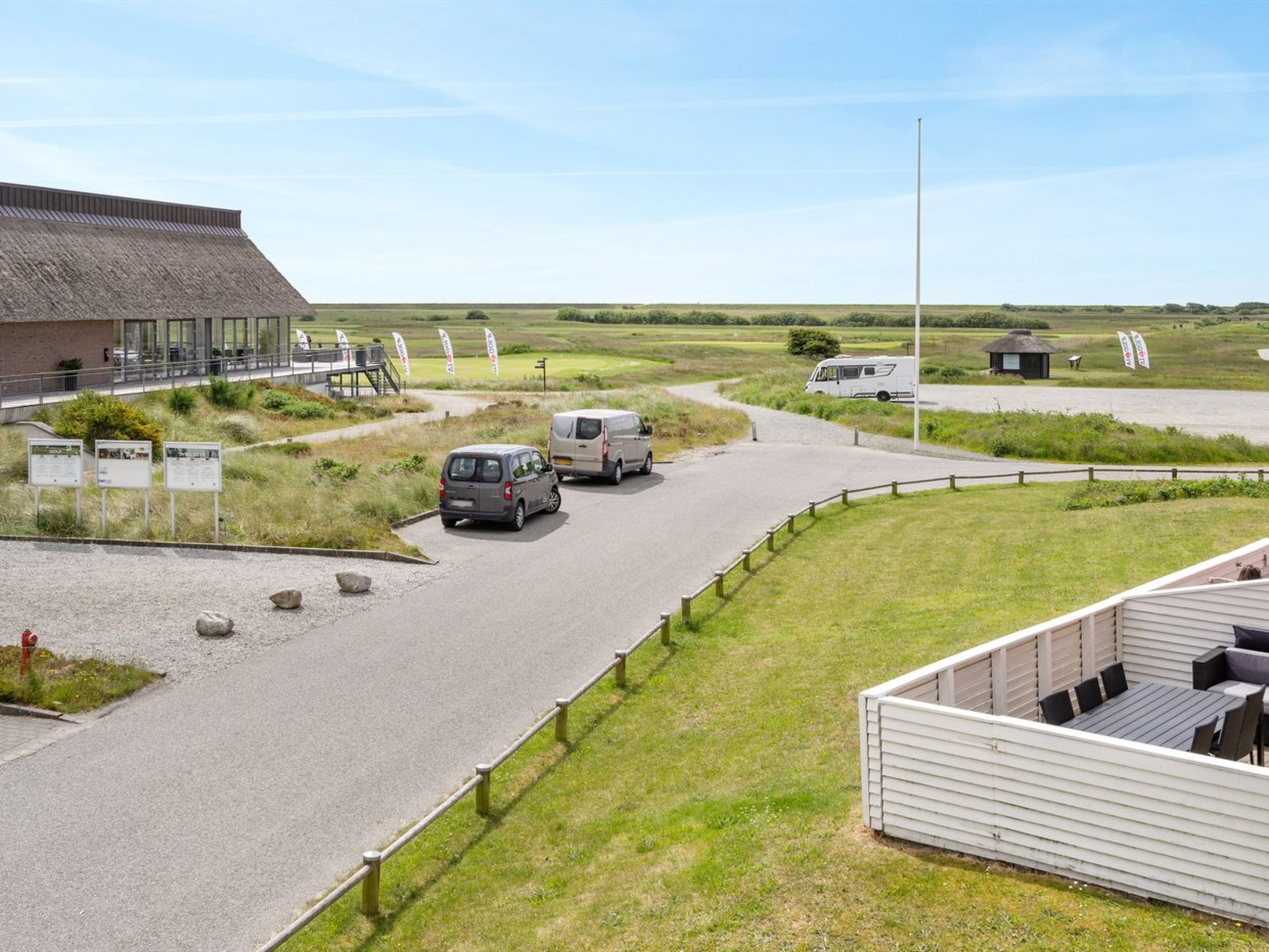 "Bosse" - 2.3km from the sea - Outside