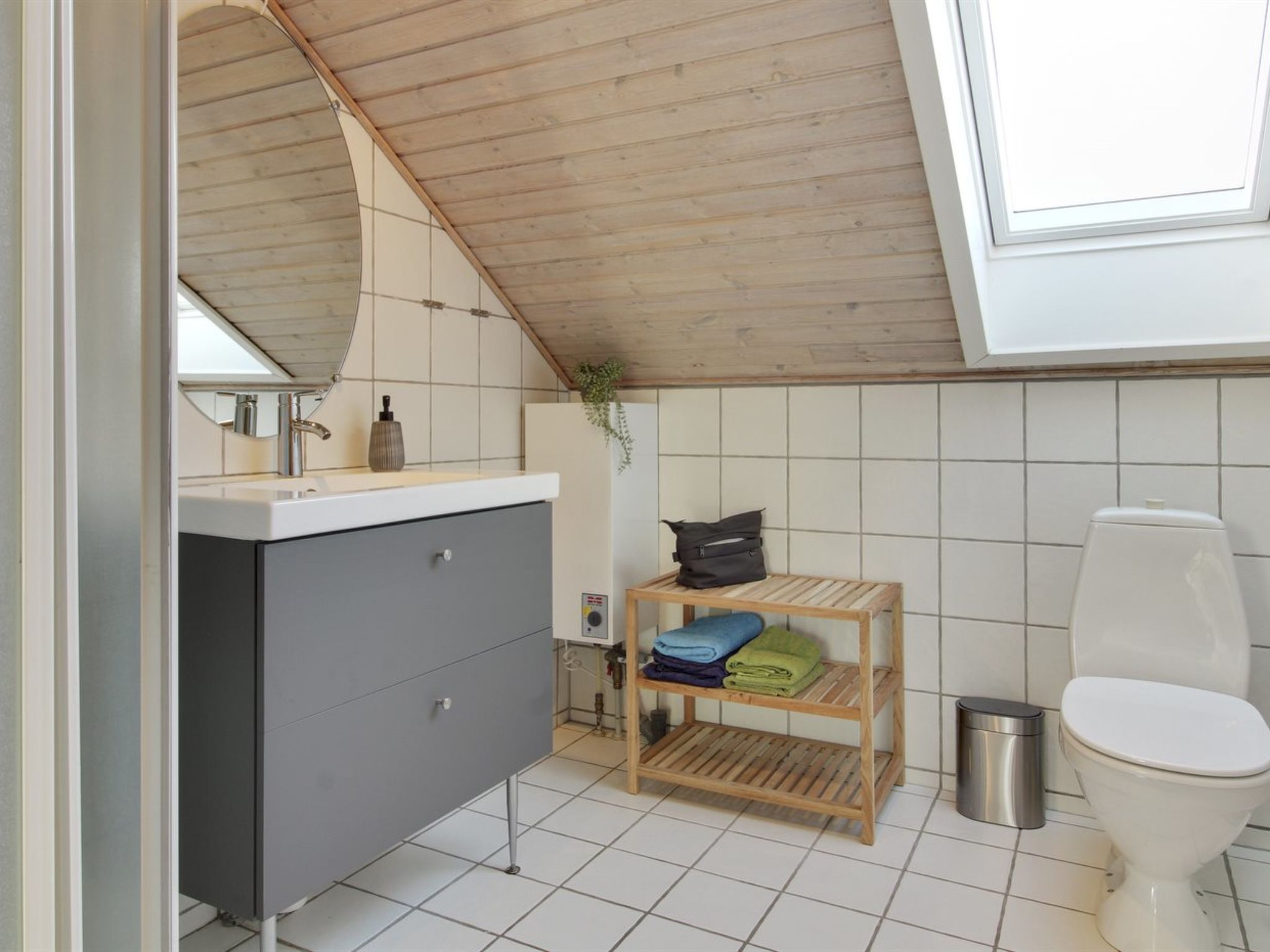 "Bosse" - 2.3km from the sea - Inside