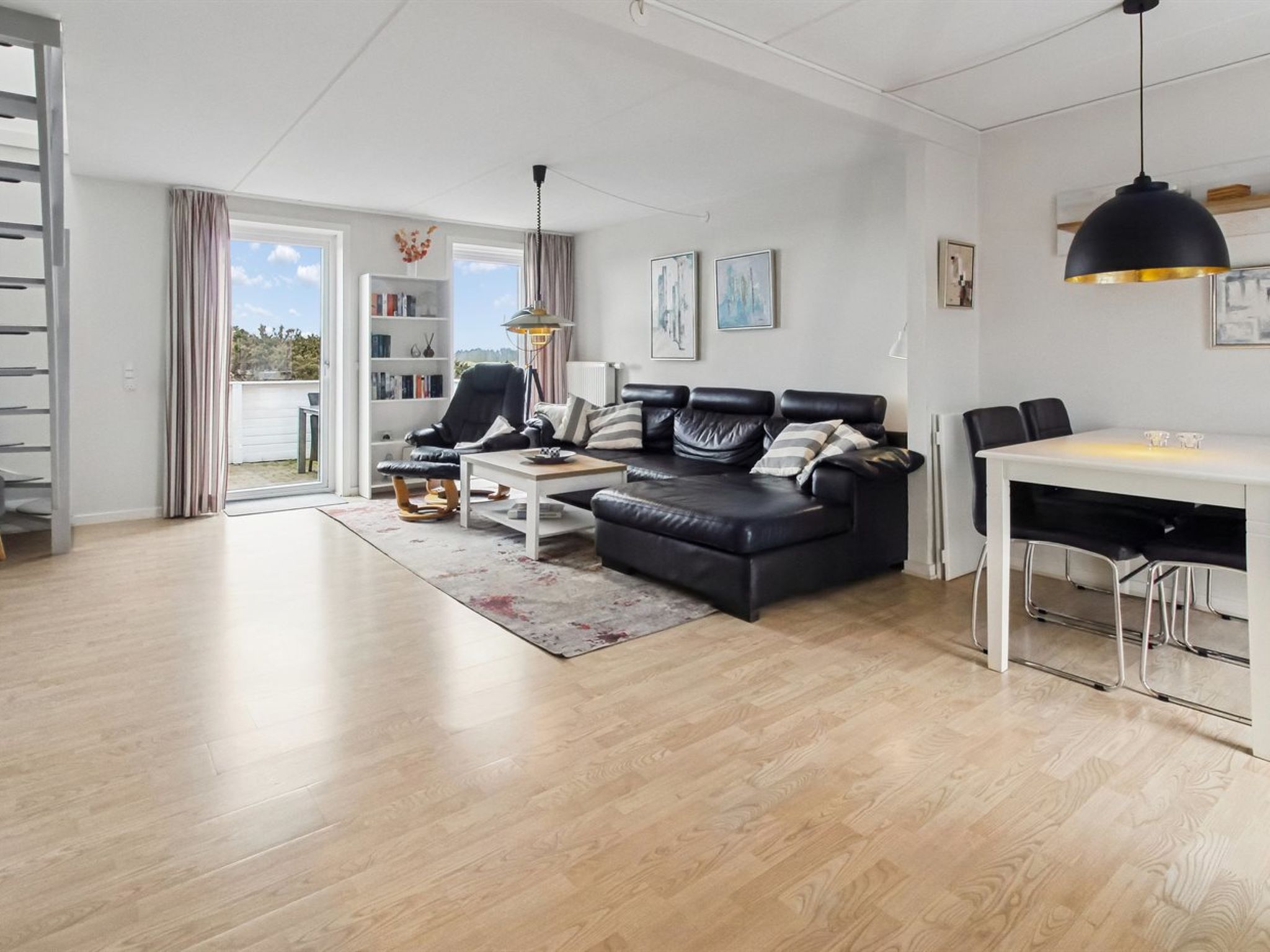 "Aappo" - 2.3km from the sea - Inside