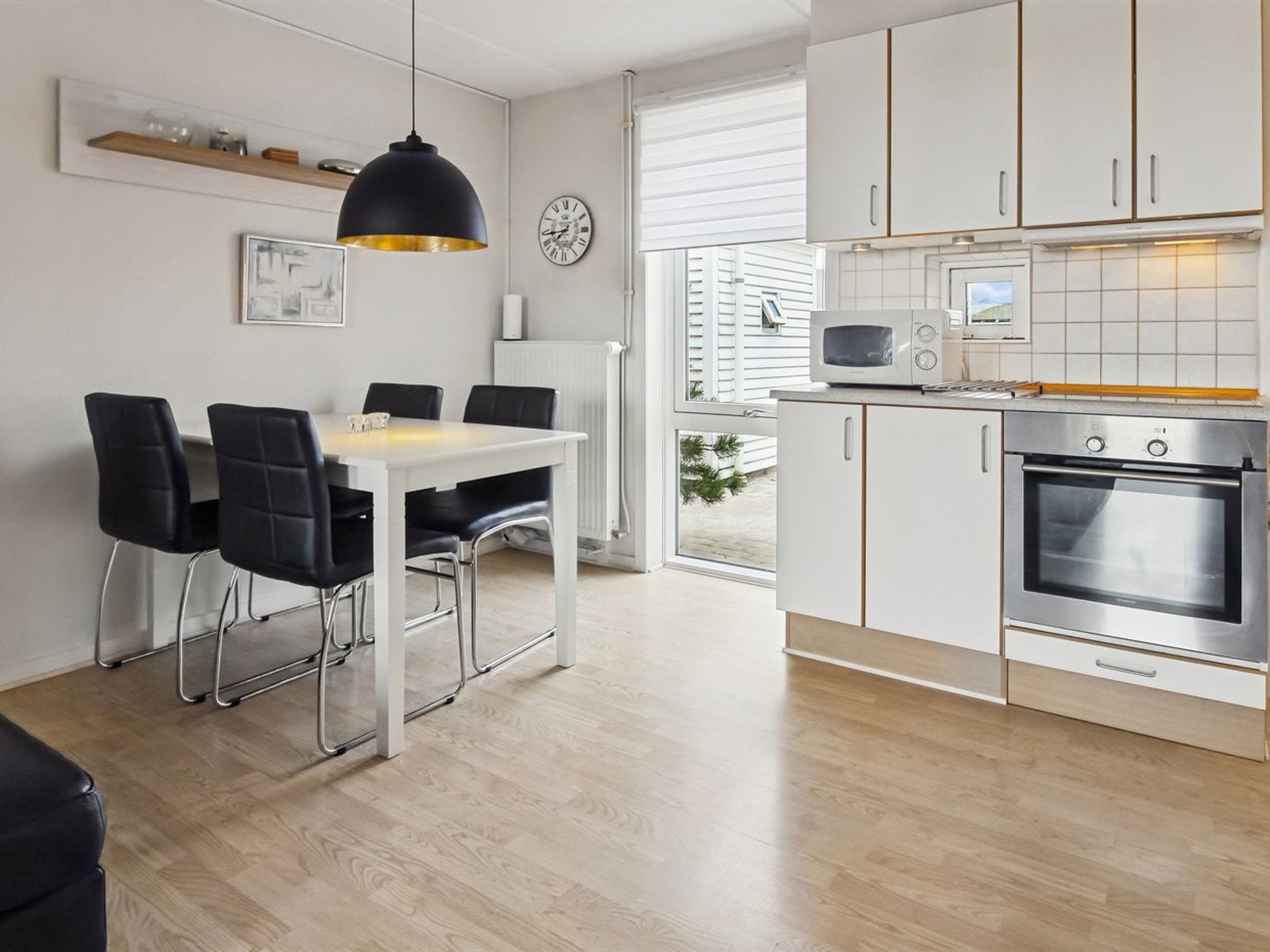 "Aappo" - 2.3km from the sea - Inside