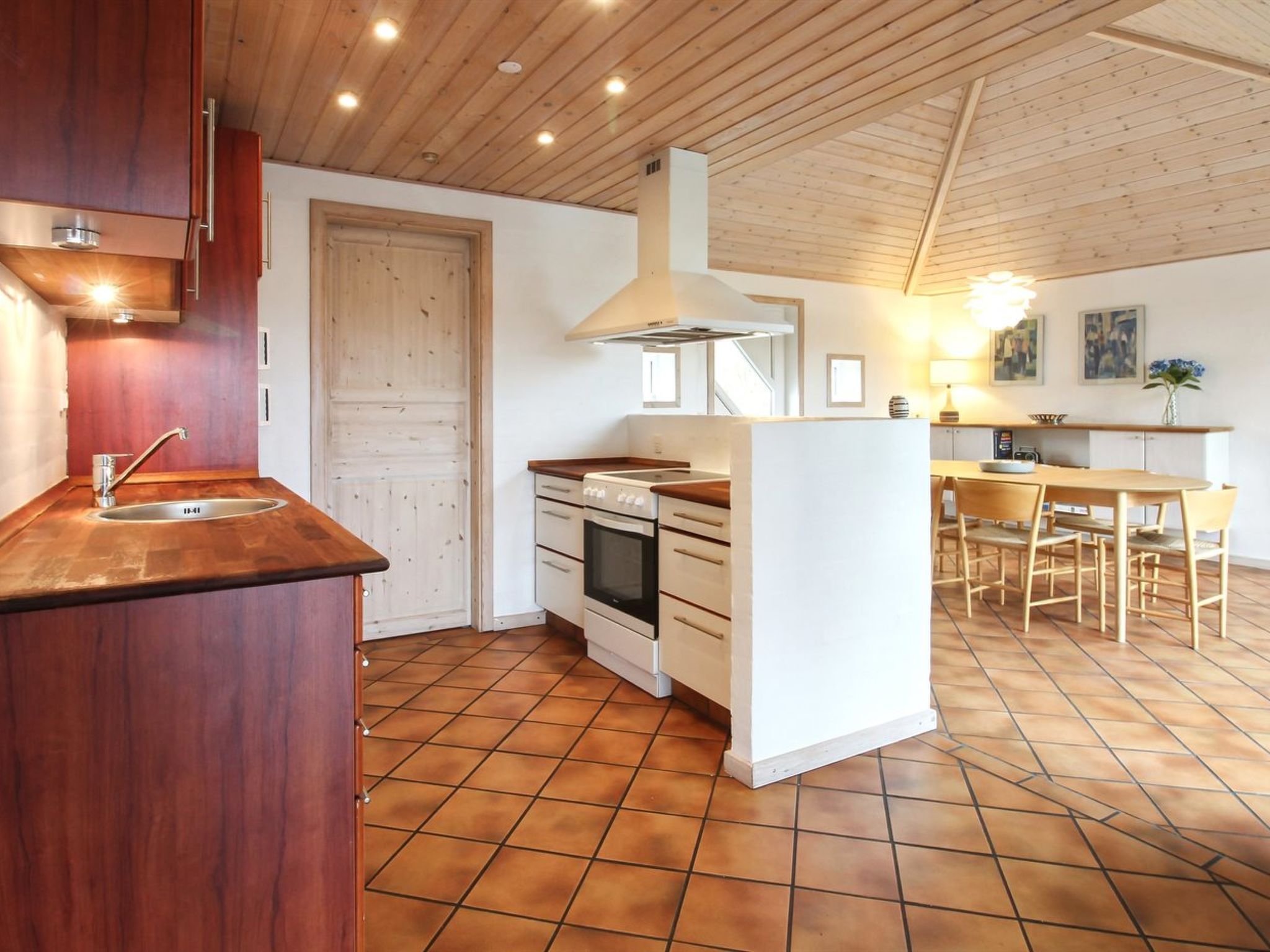 "Brigida" - 500m from the sea - Binnen