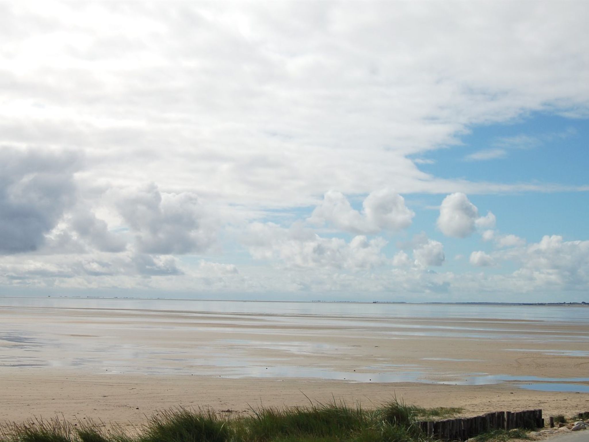 "Arnold" - 3.3km from the sea