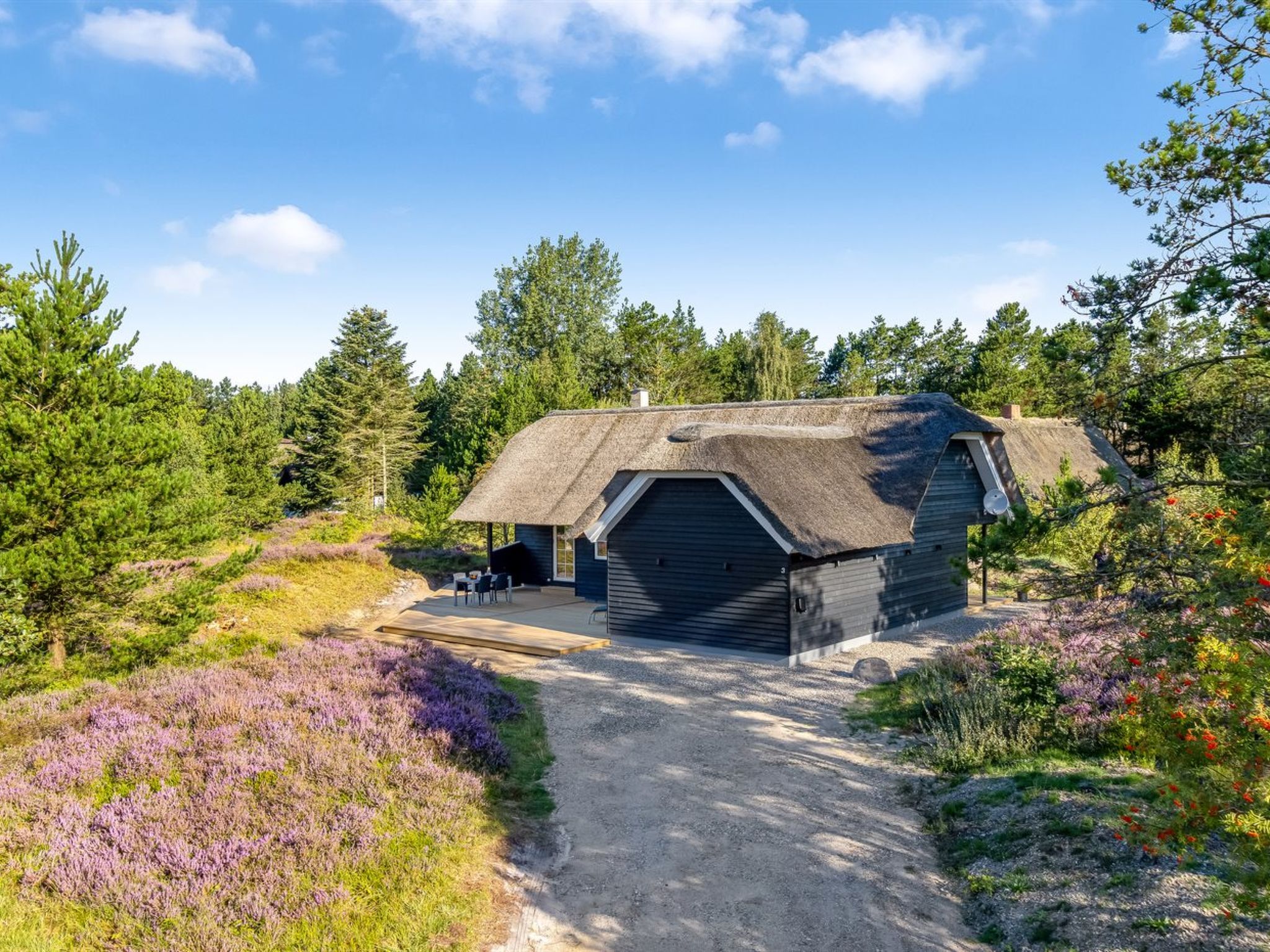 "Thorulf" - 3.5km from the sea - Buiten