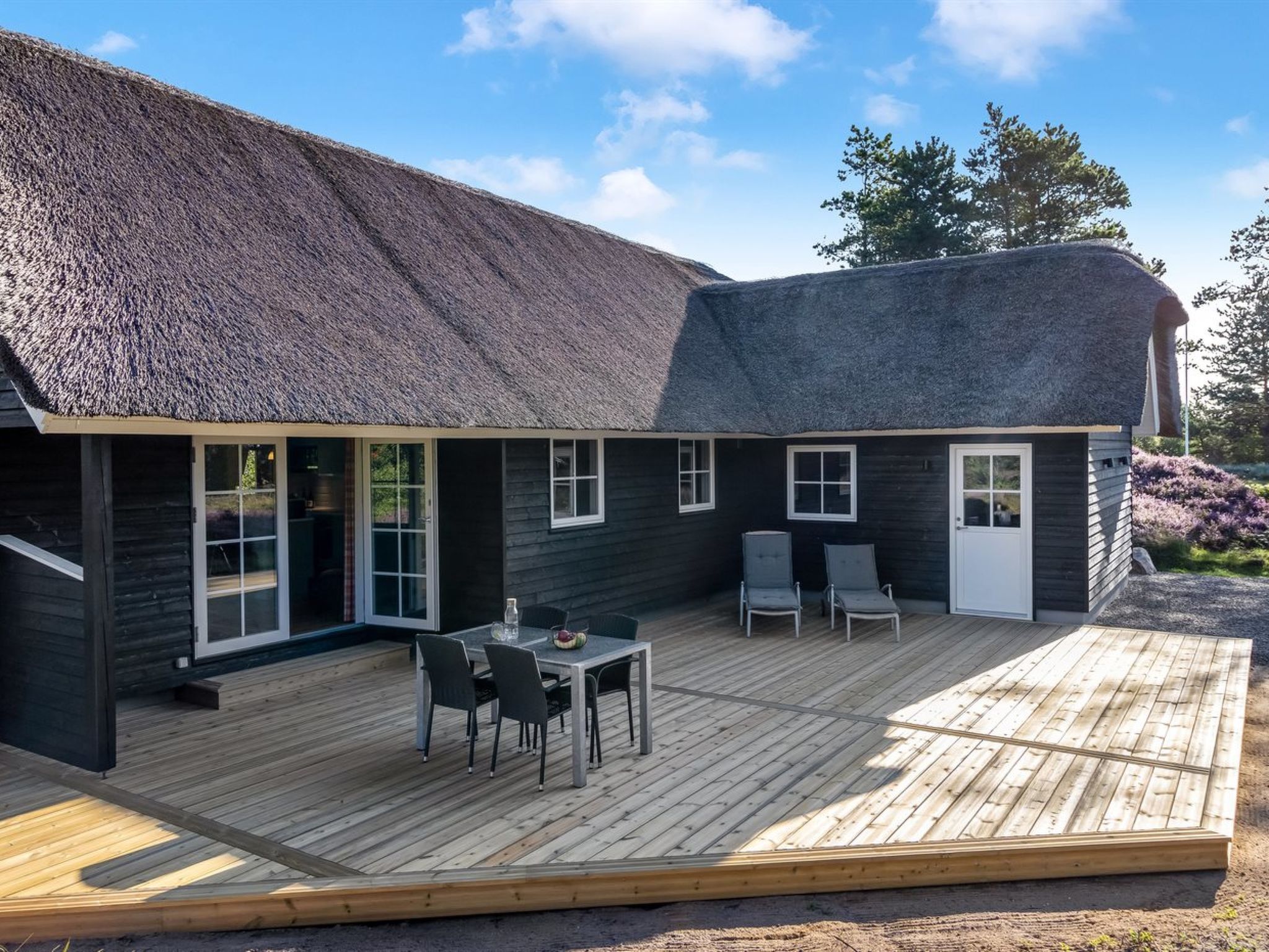 "Thorulf" - 3.5km from the sea - Buiten