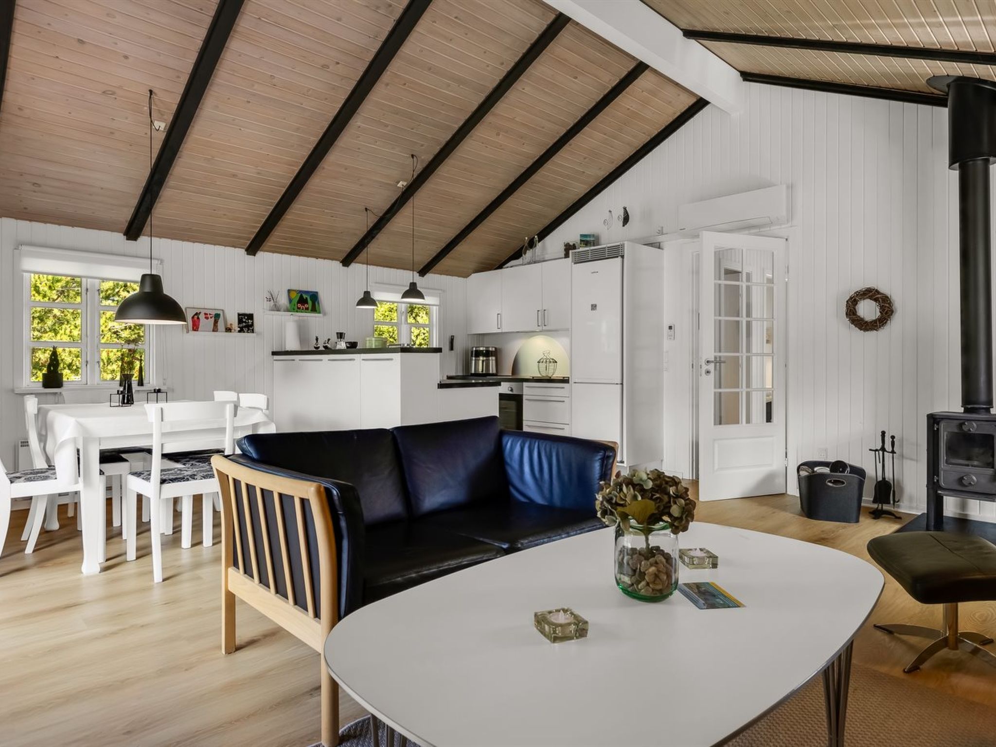 "Andon" - 2.7km from the sea - Binnen