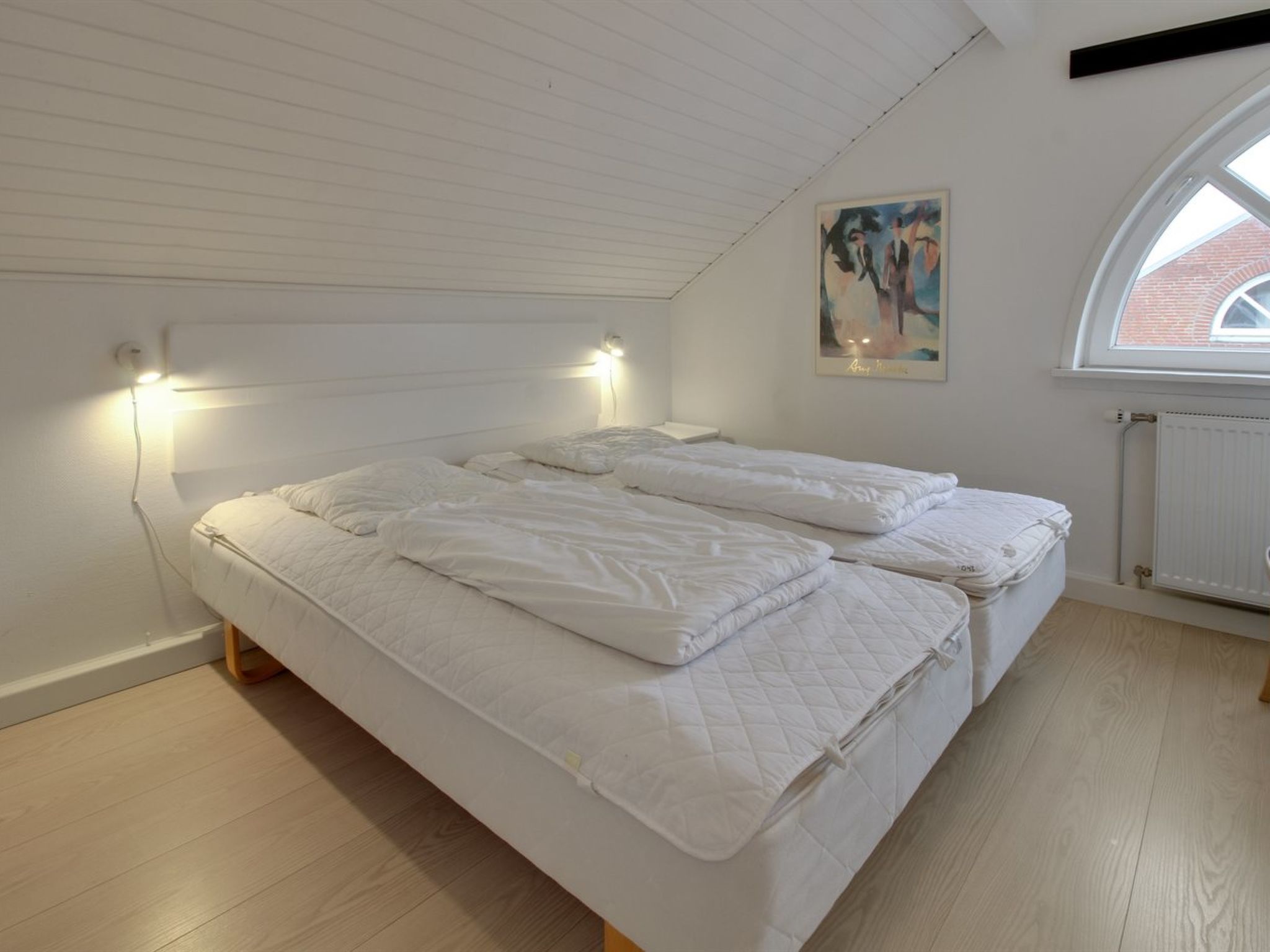 "Ennike" - 2.3km from the sea