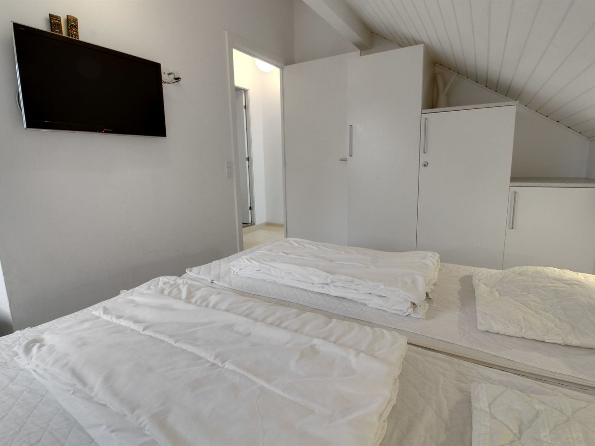 "Ennike" - 2.3km from the sea - Inside