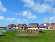 "Nilaus" - 2.3km from the sea