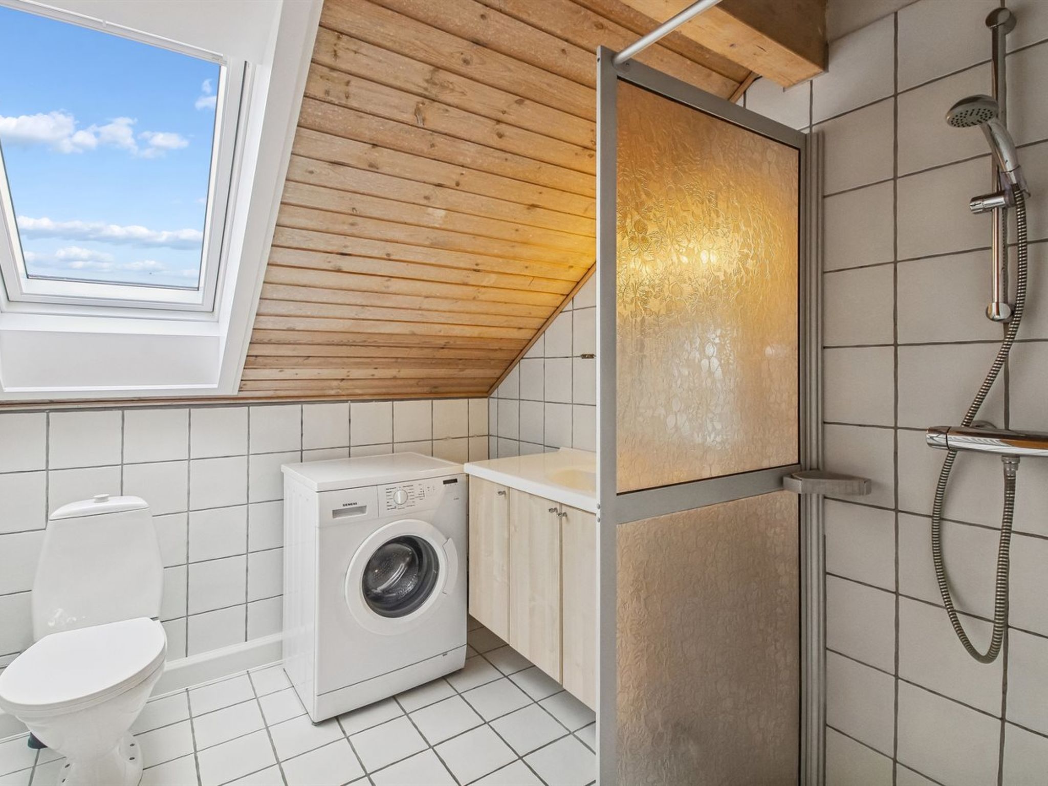 "Nilaus" - 2.3km from the sea - Binnen