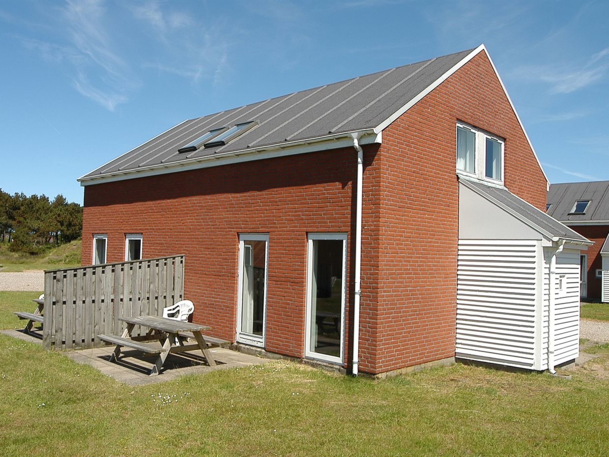 "Nilaus" - 2.3km from the sea - Buiten