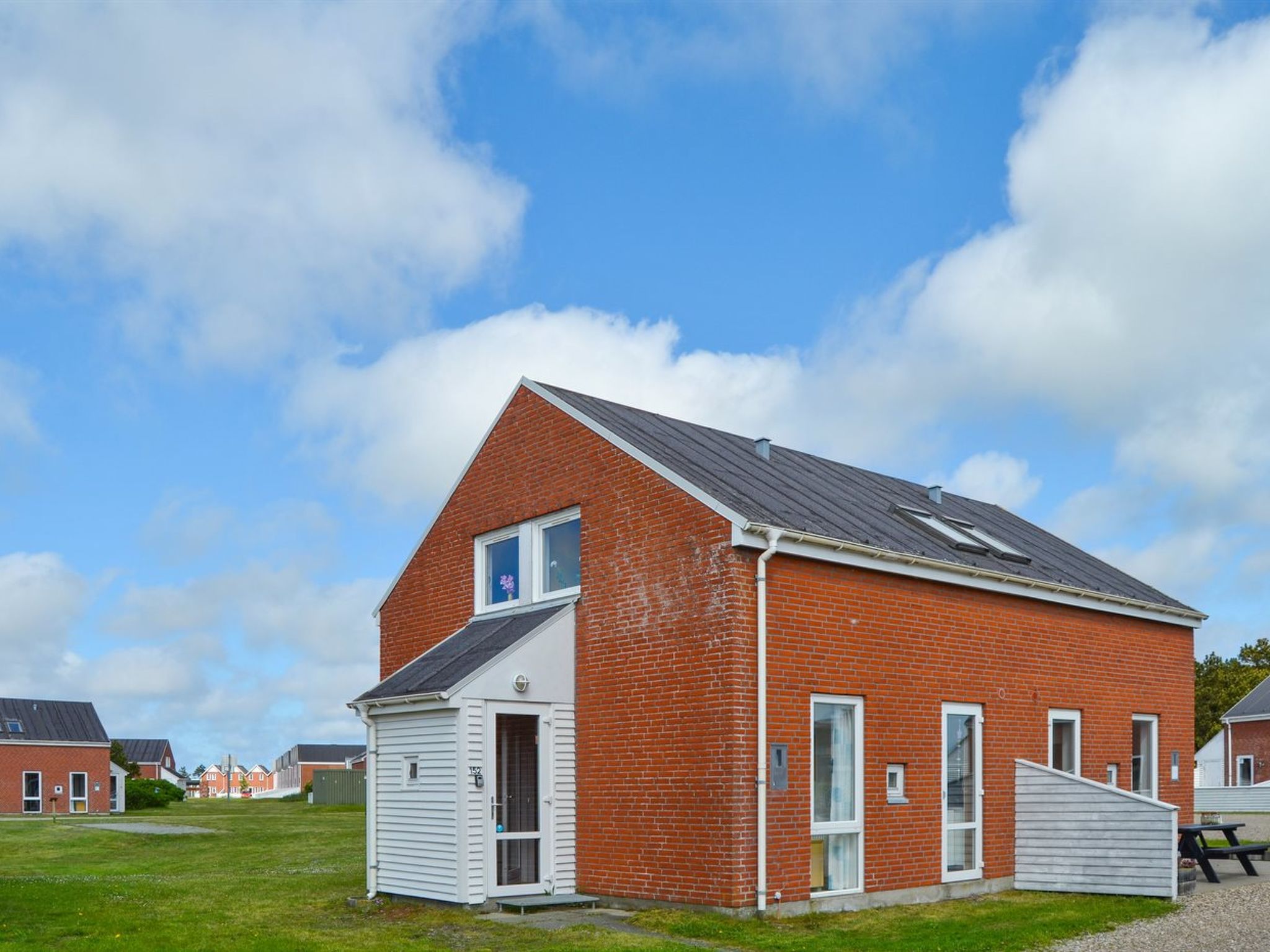 "Nilaus" - 2.3km from the sea - Buiten