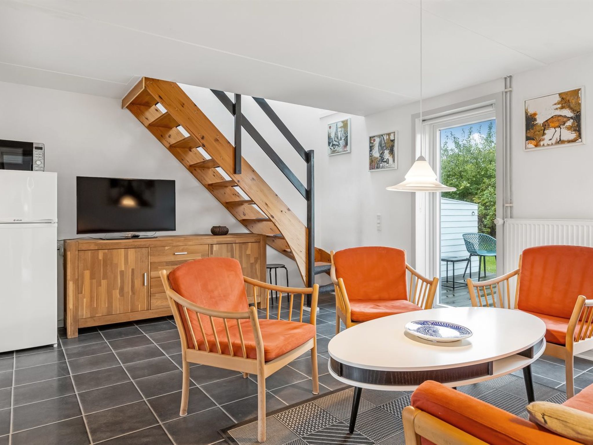 "Edly" - 2.3km from the sea - Inside