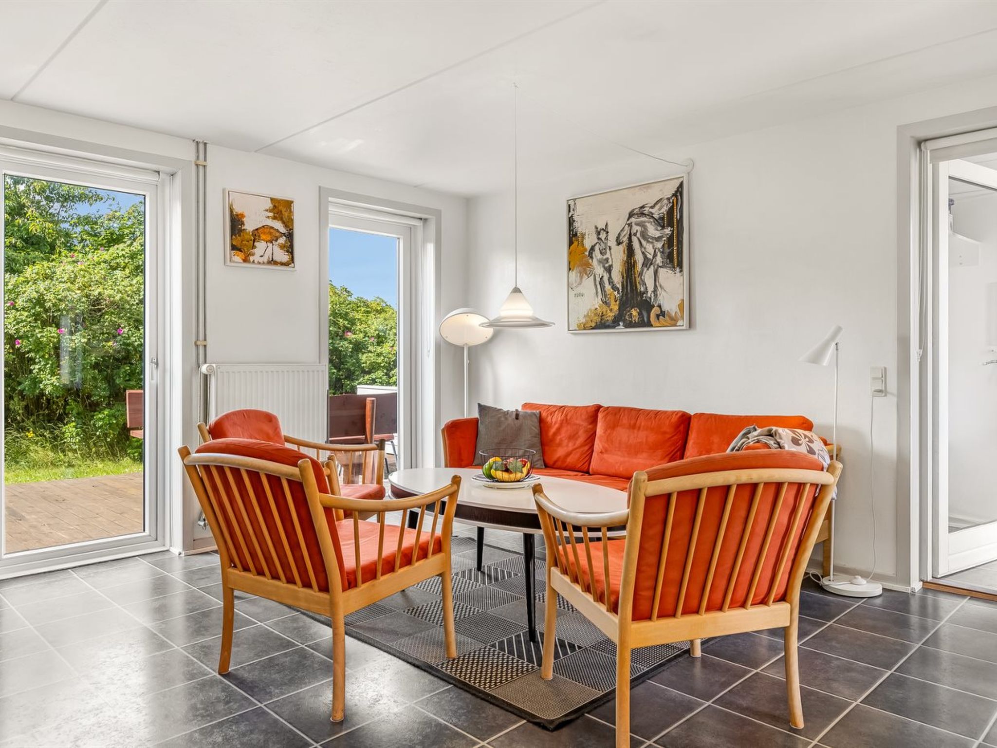 "Edly" - 2.3km from the sea - Inside