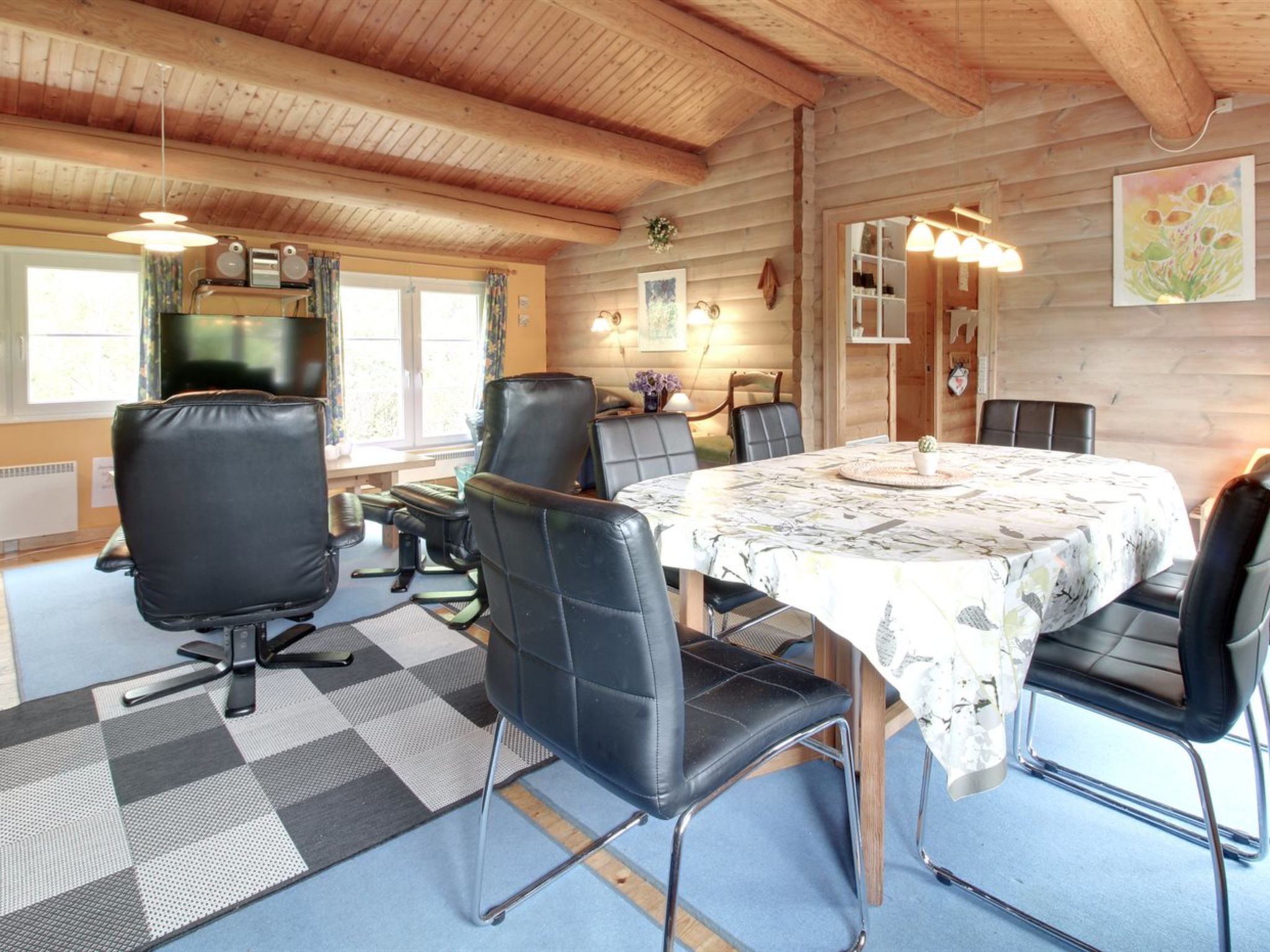 "Thorbergh" - 2km from the sea - Binnen