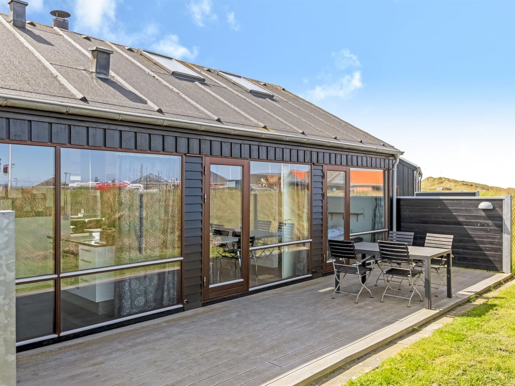 "Elinora" - 100m from the sea - Draußen